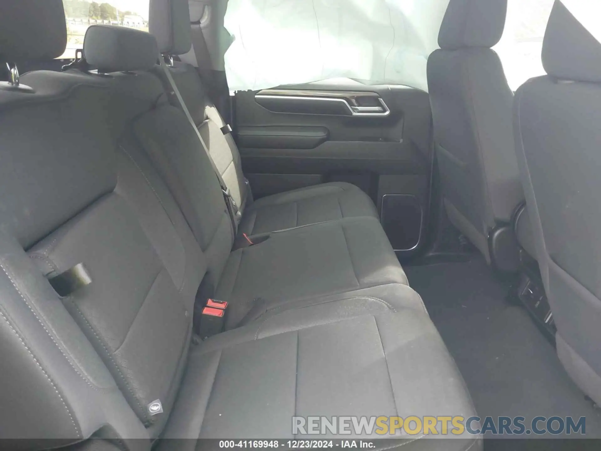 8 fotografías del automóvil dañado 1GCPADED3RZ351797 CHEVROLET SILVERADO 1500 2024