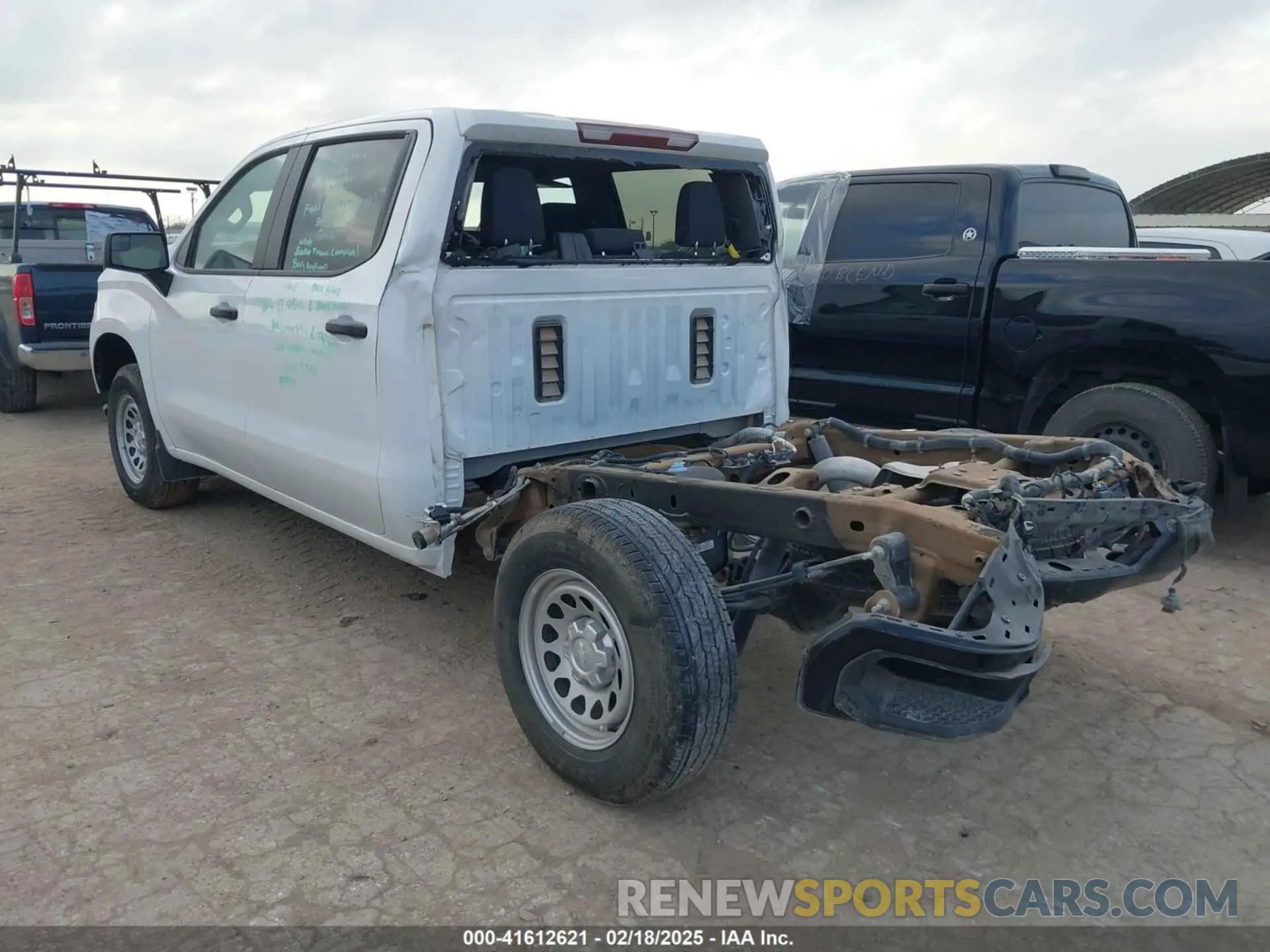 3 fotografías del automóvil dañado 1GCPDAEK1RZ221151 CHEVROLET SILVERADO 1500 2024