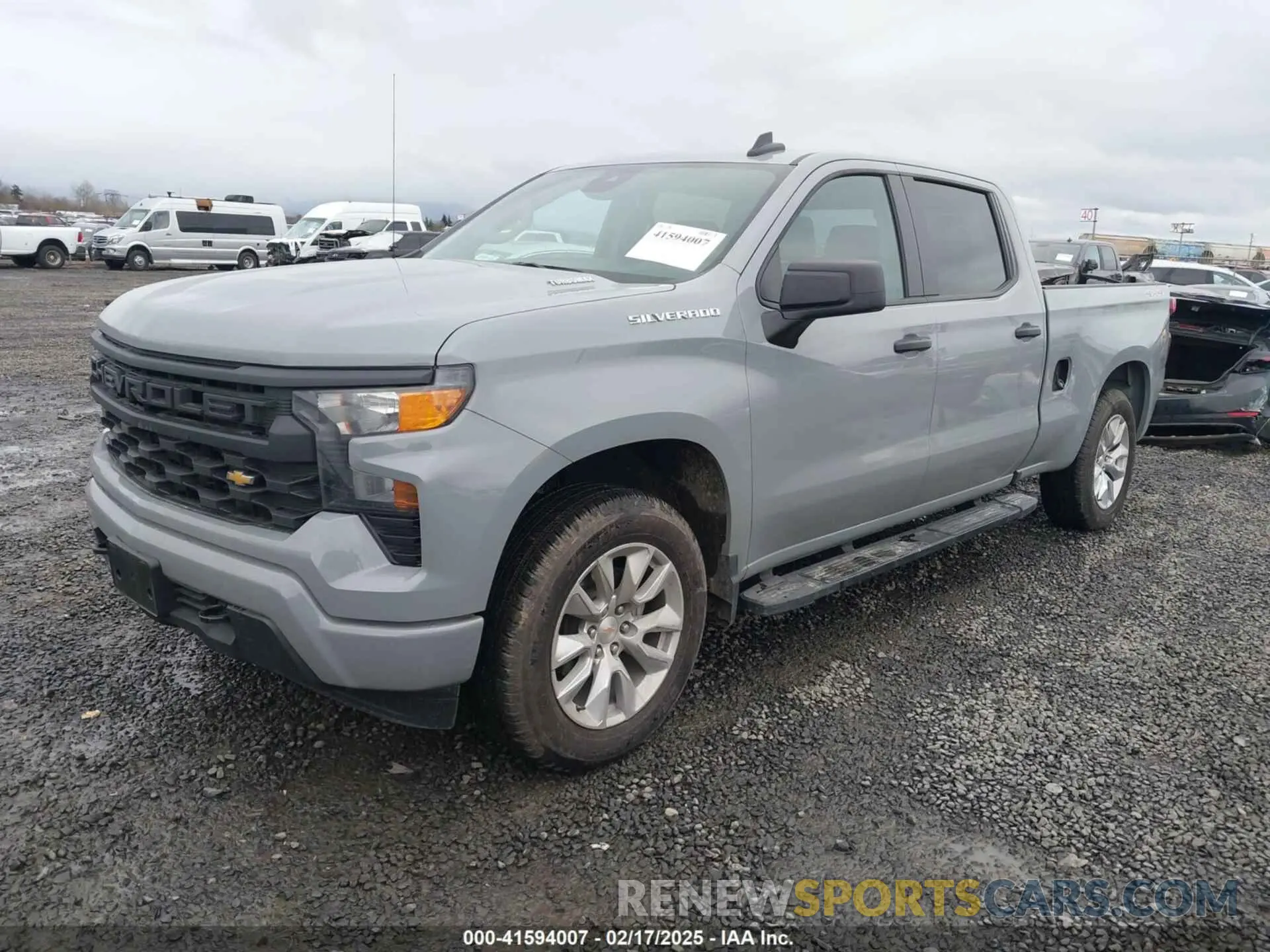 2 fotografías del automóvil dañado 1GCPDBEK2RZ322513 CHEVROLET SILVERADO 1500 2024