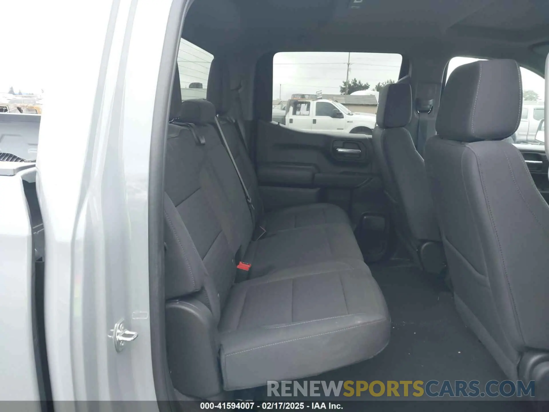 8 fotografías del automóvil dañado 1GCPDBEK2RZ322513 CHEVROLET SILVERADO 1500 2024