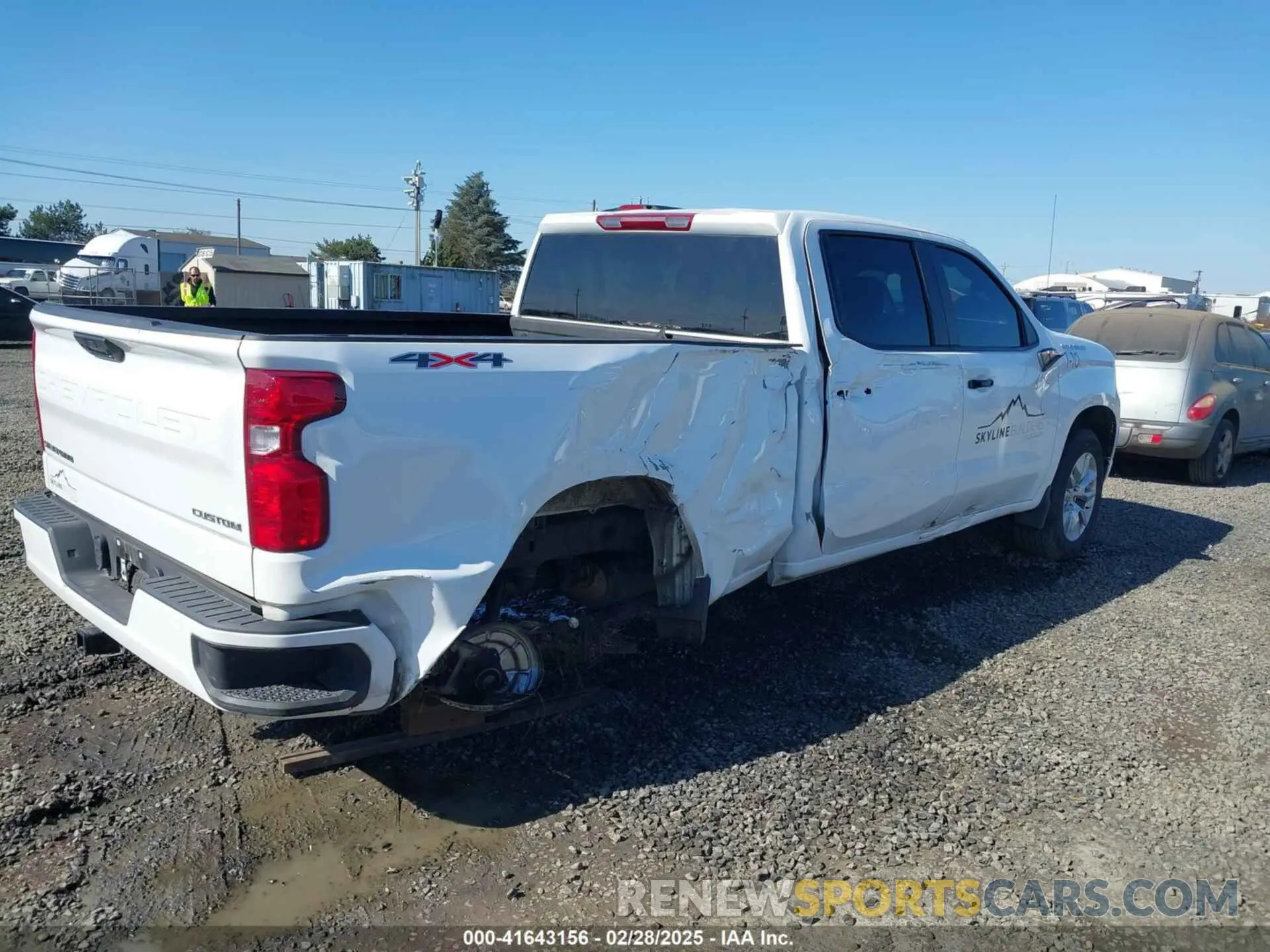 4 fotografías del automóvil dañado 1GCPDBEK2RZ329347 CHEVROLET SILVERADO 1500 2024