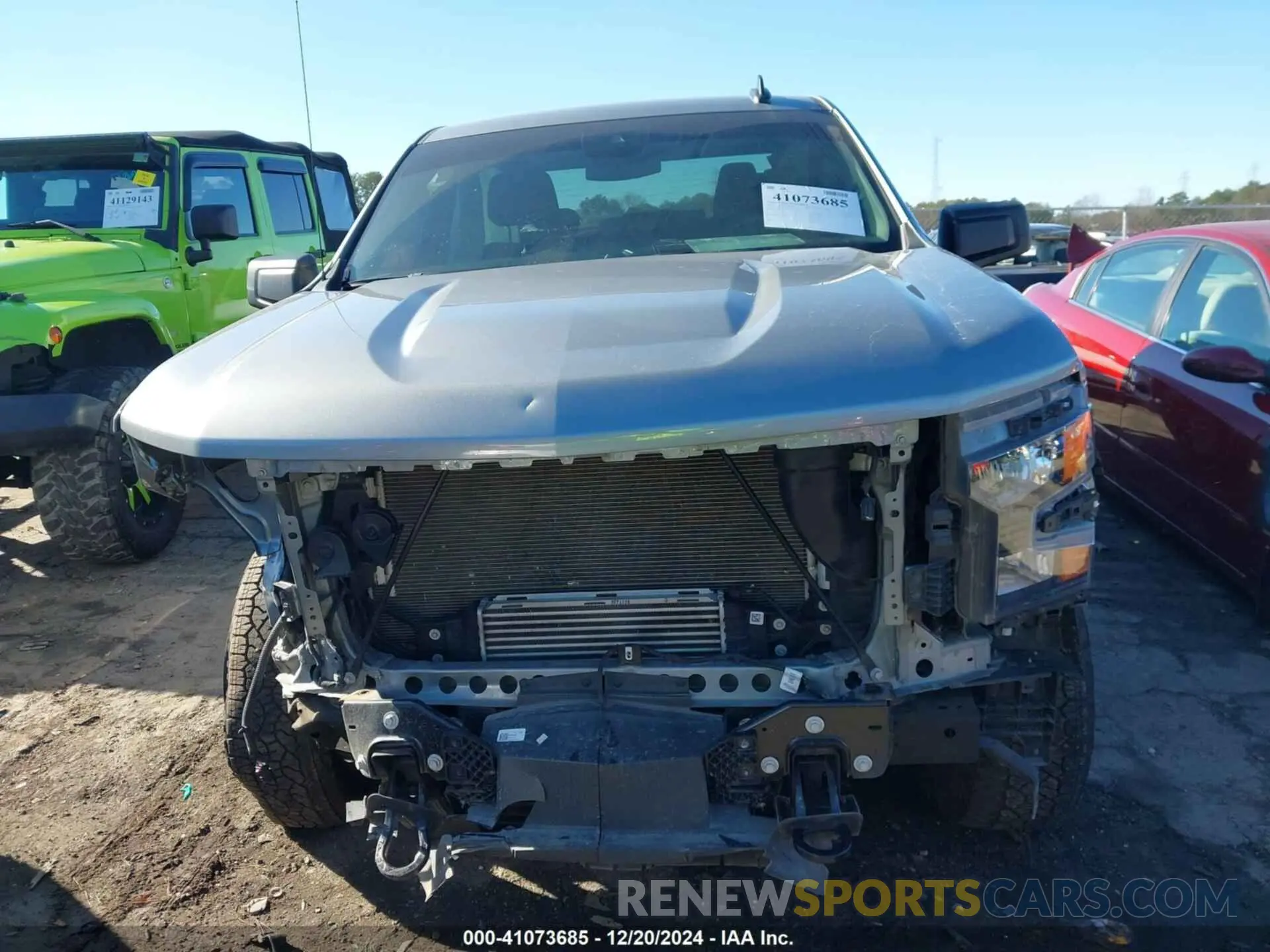 12 fotografías del automóvil dañado 1GCPDBEK4RZ233798 CHEVROLET SILVERADO 1500 2024