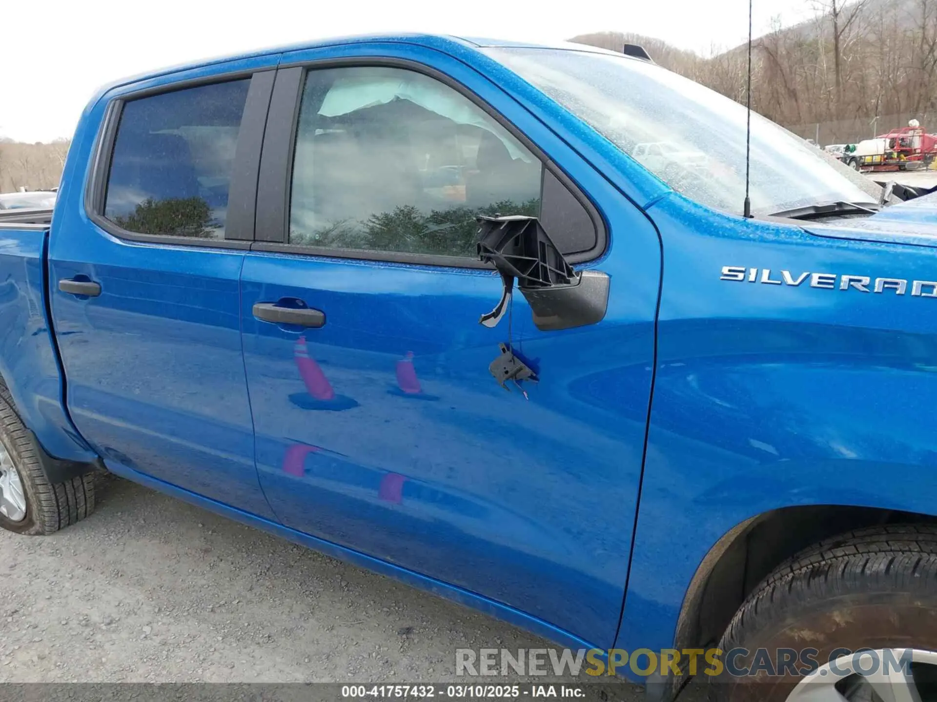 12 fotografías del automóvil dañado 1GCPDBEK9RZ123622 CHEVROLET SILVERADO 1500 2024