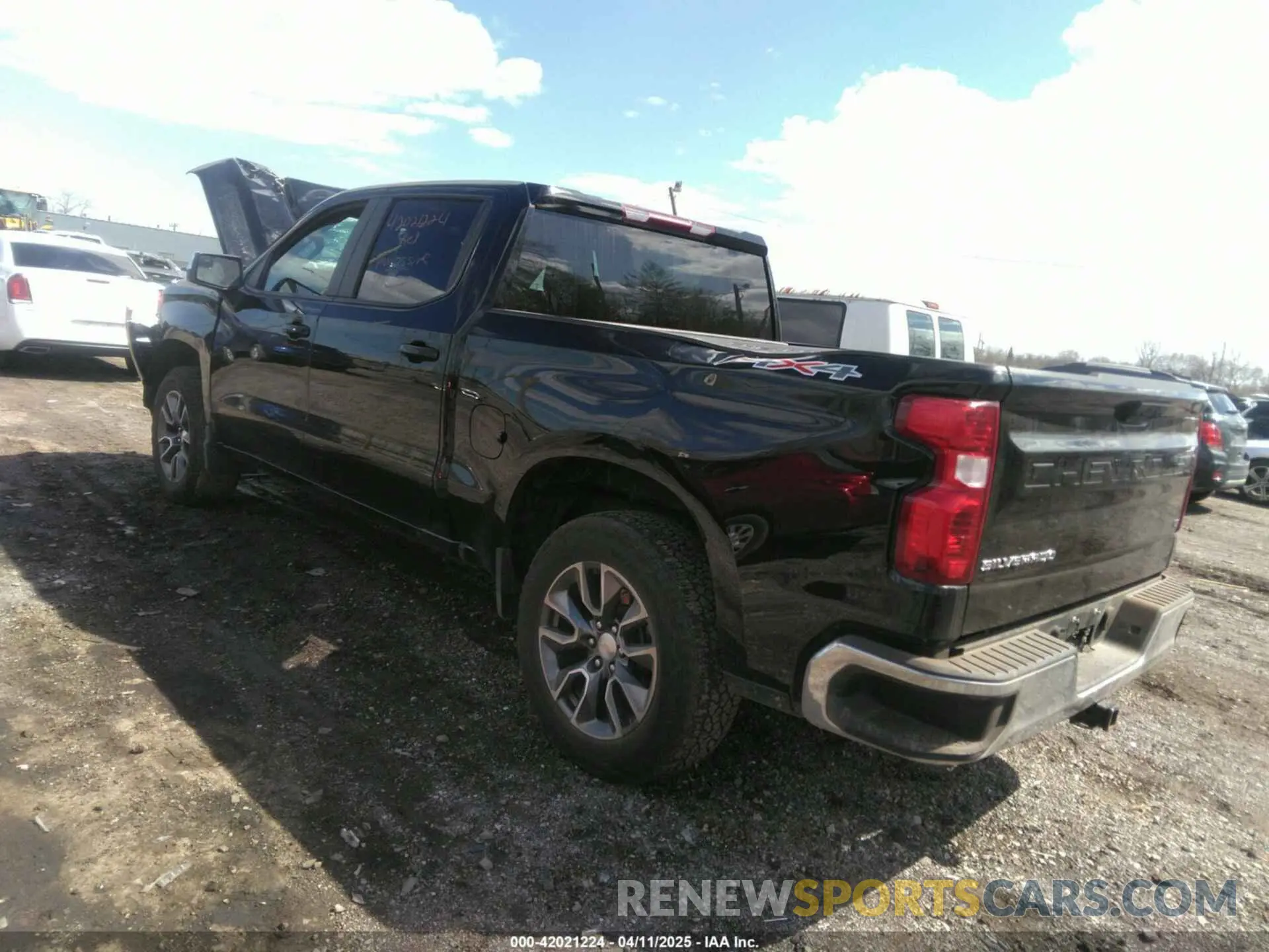 3 fotografías del automóvil dañado 1GCPDKEK2RZ219964 CHEVROLET SILVERADO 1500 2024