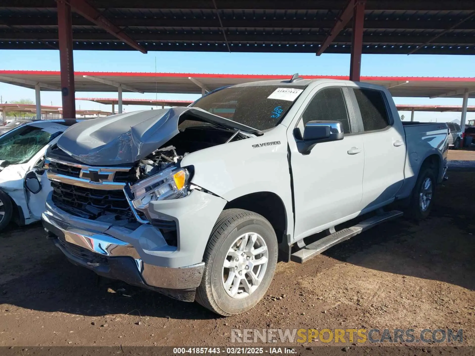 2 fotografías del automóvil dañado 1GCPDKEK2RZ359108 CHEVROLET SILVERADO 1500 2024