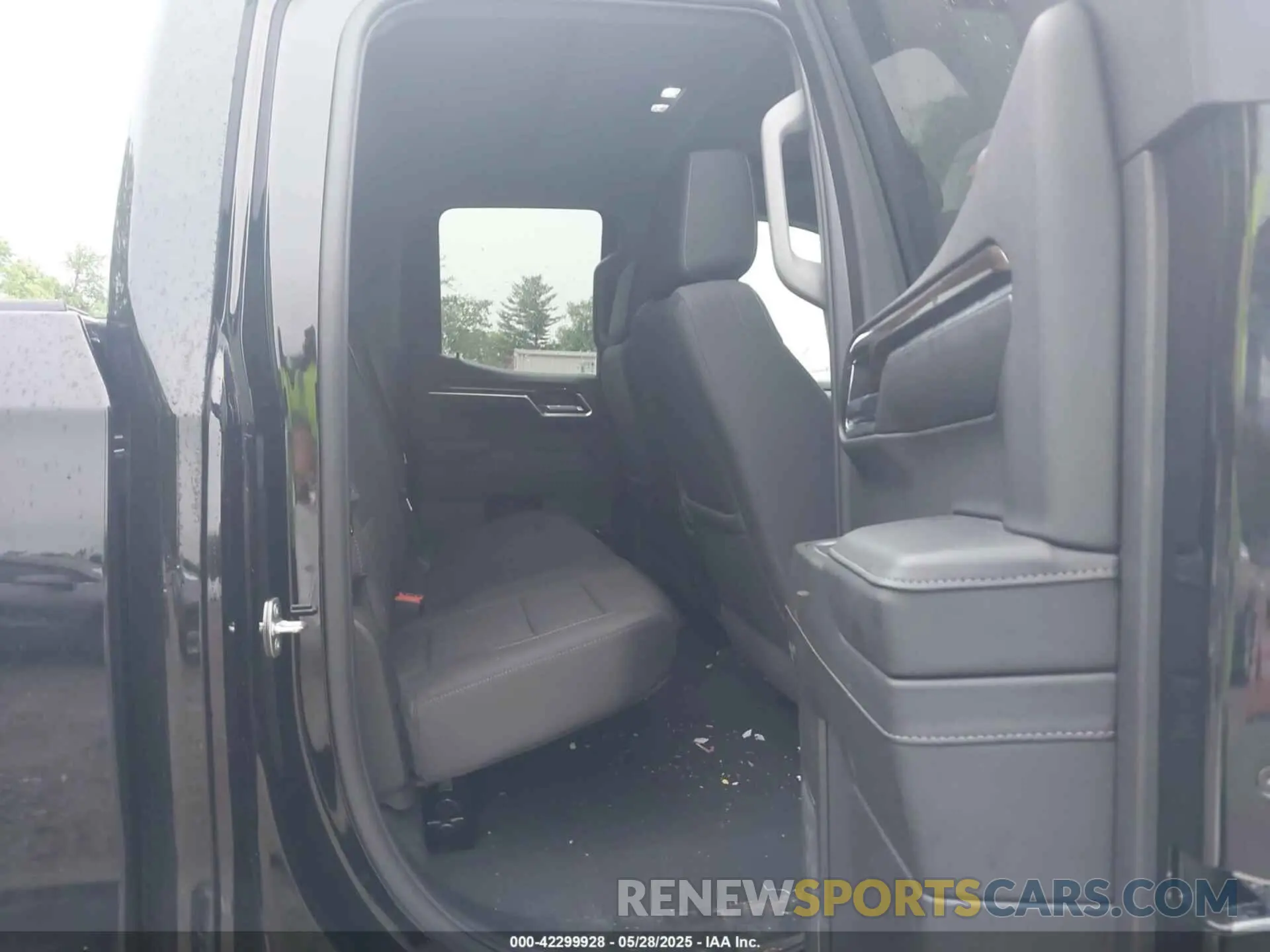 8 fotografías del automóvil dañado 1GCRDDEK3RZ339597 CHEVROLET SILVERADO 1500 2024