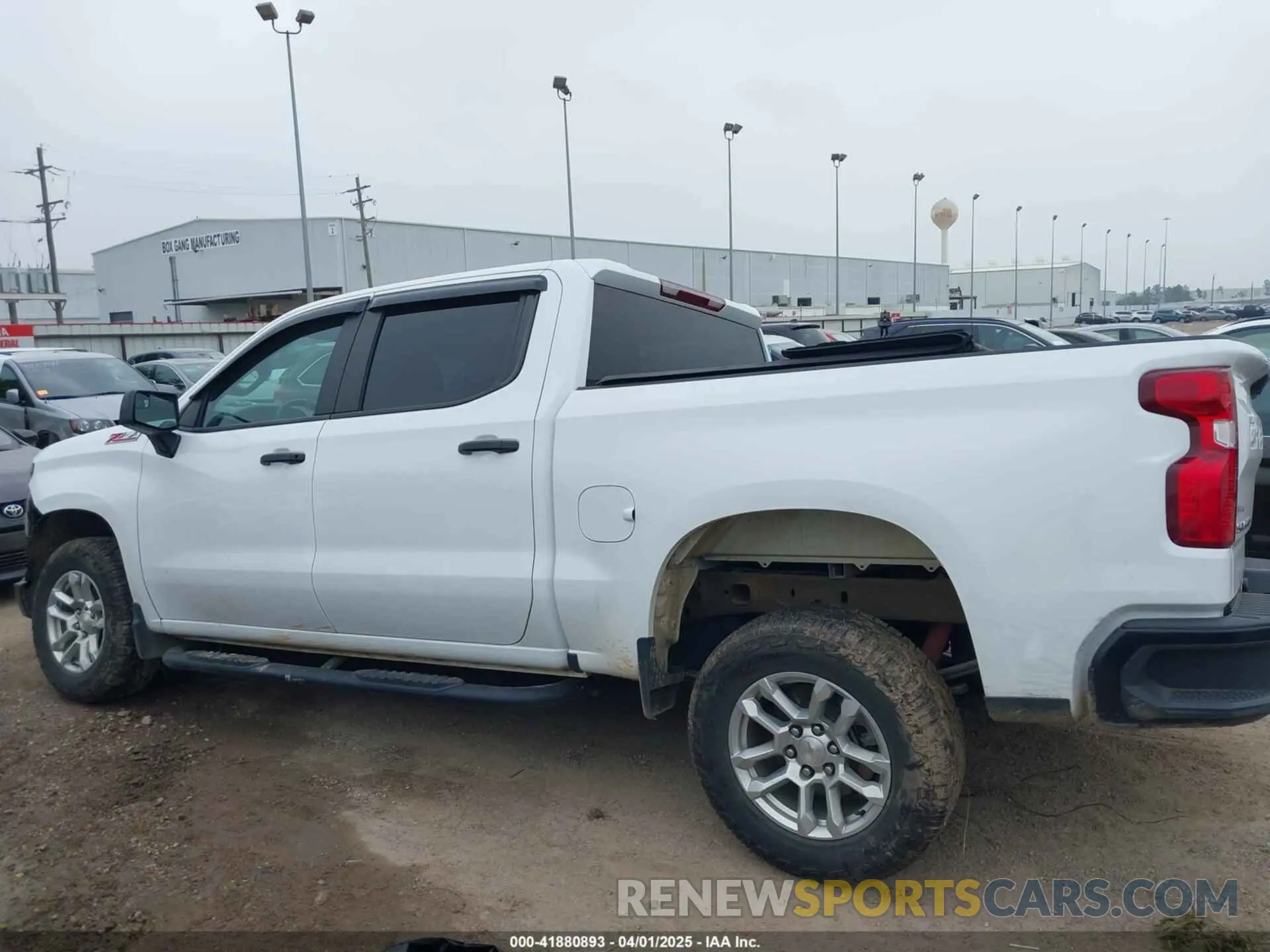 15 fotografías del automóvil dañado 1GCUDAED5RZ111448 CHEVROLET SILVERADO 1500 2024
