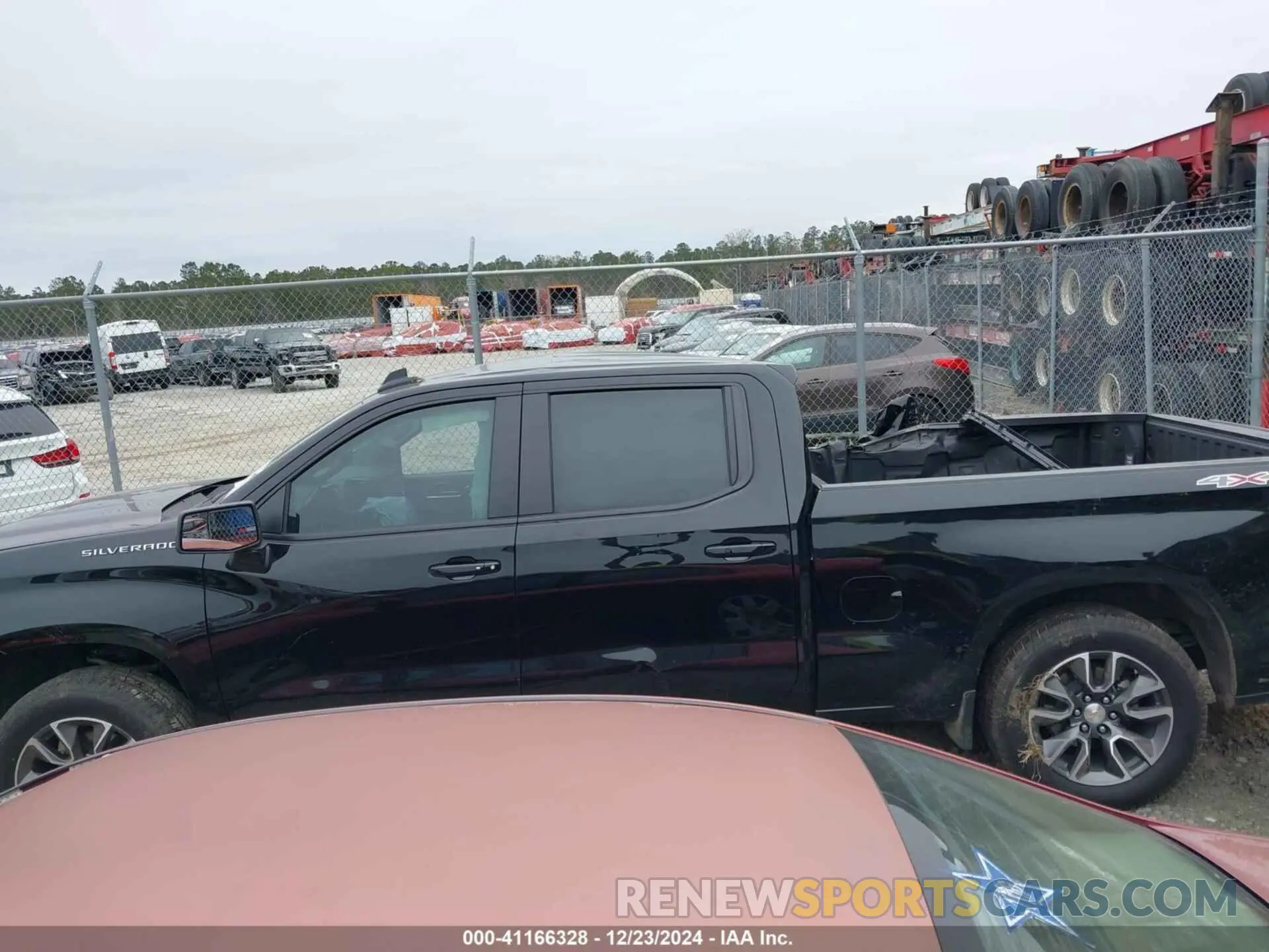14 fotografías del automóvil dañado 1GCUDDED1RZ287883 CHEVROLET SILVERADO 1500 2024