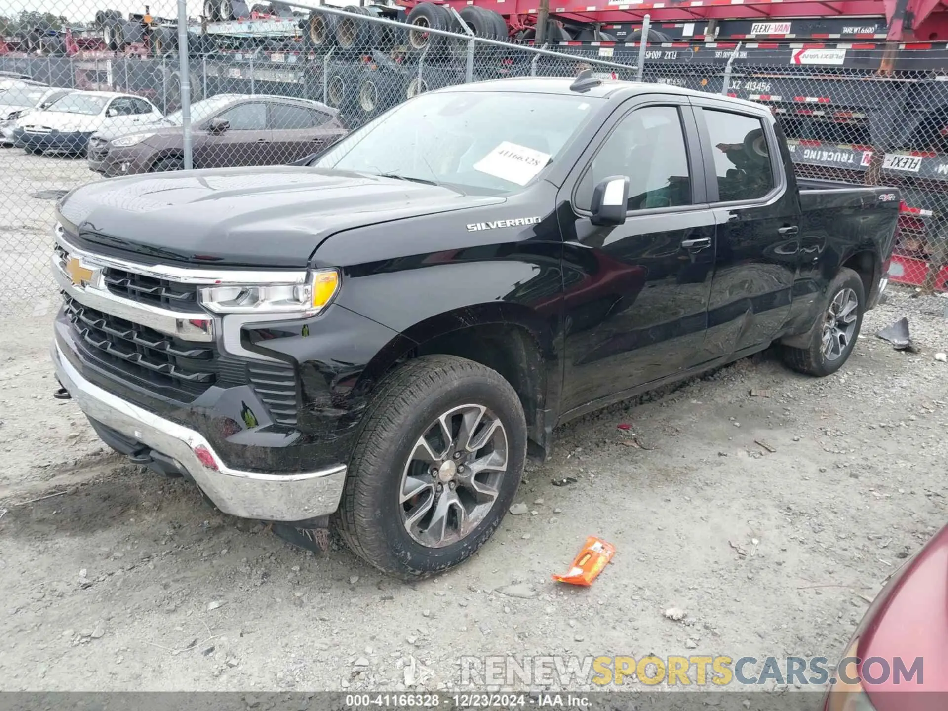 2 fotografías del automóvil dañado 1GCUDDED1RZ287883 CHEVROLET SILVERADO 1500 2024