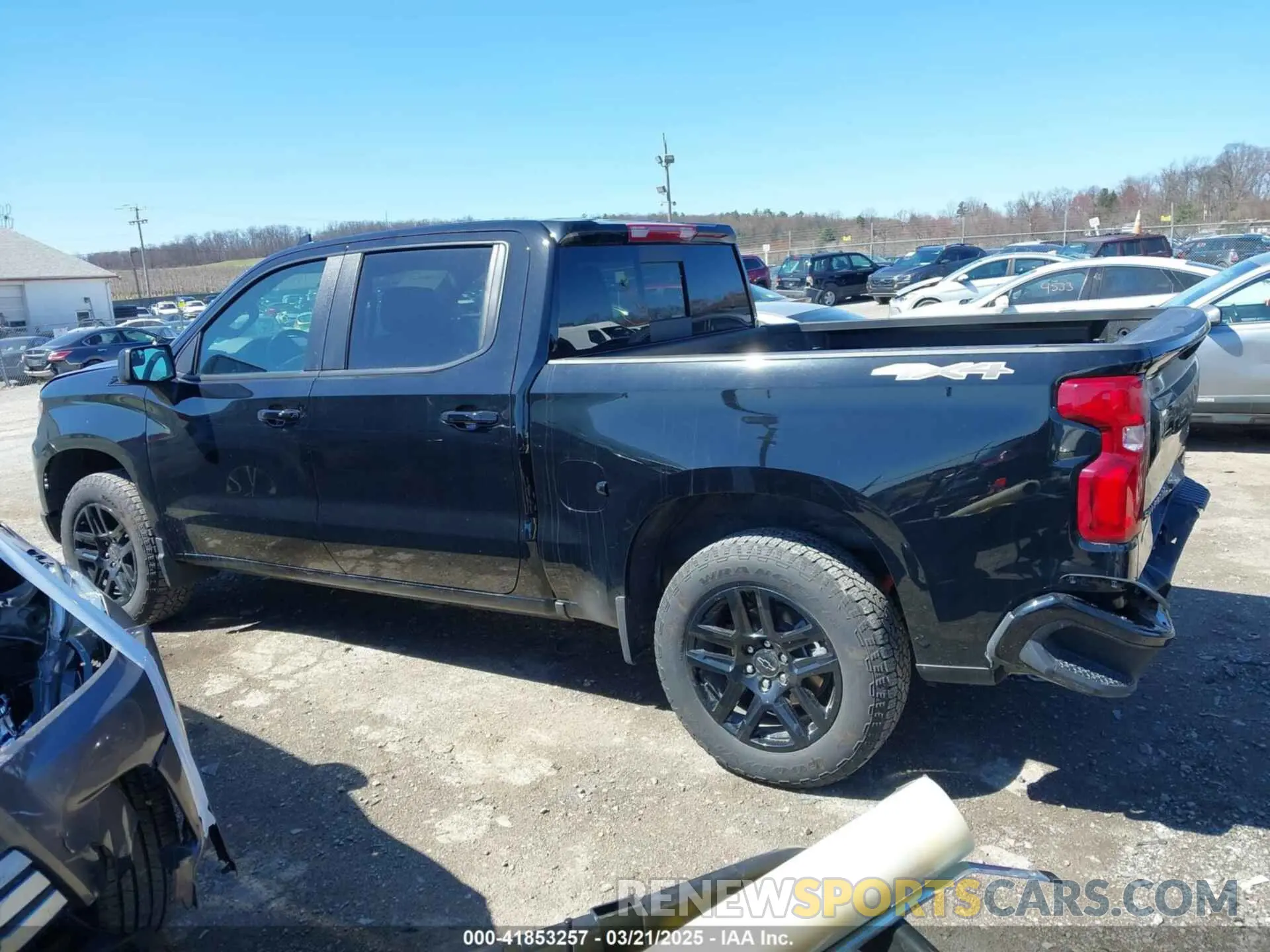 14 fotografías del automóvil dañado 1GCUDEE82RZ343368 CHEVROLET SILVERADO 1500 2024