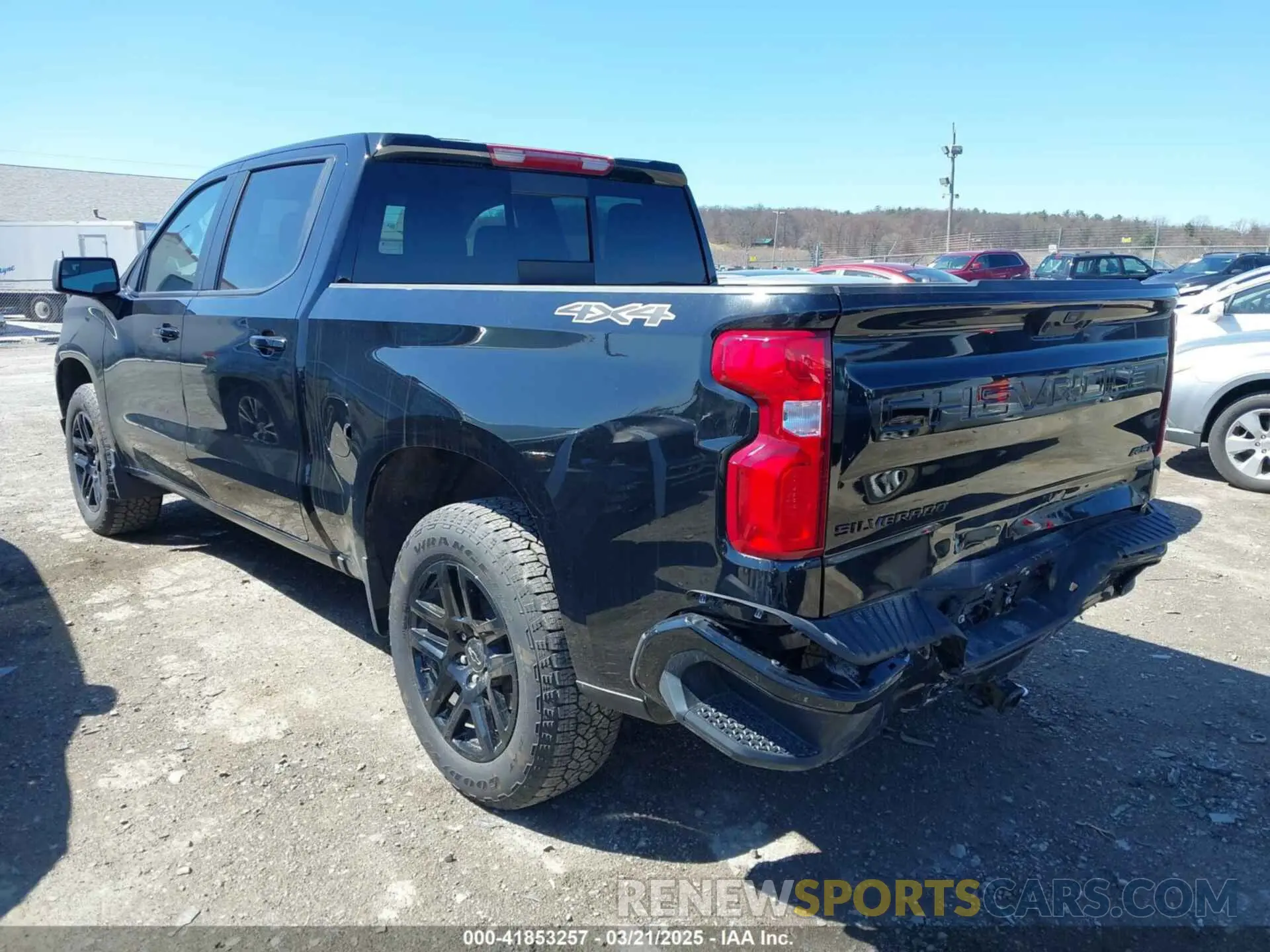 3 fotografías del automóvil dañado 1GCUDEE82RZ343368 CHEVROLET SILVERADO 1500 2024