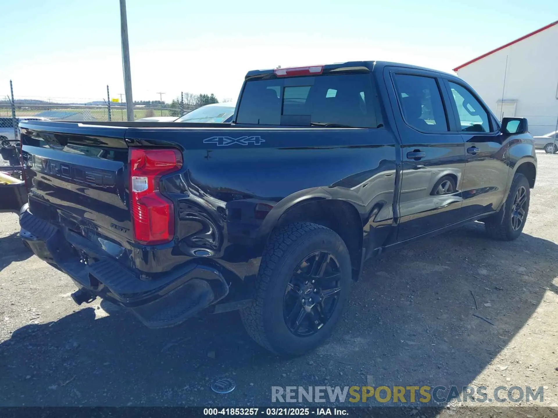 4 fotografías del automóvil dañado 1GCUDEE82RZ343368 CHEVROLET SILVERADO 1500 2024