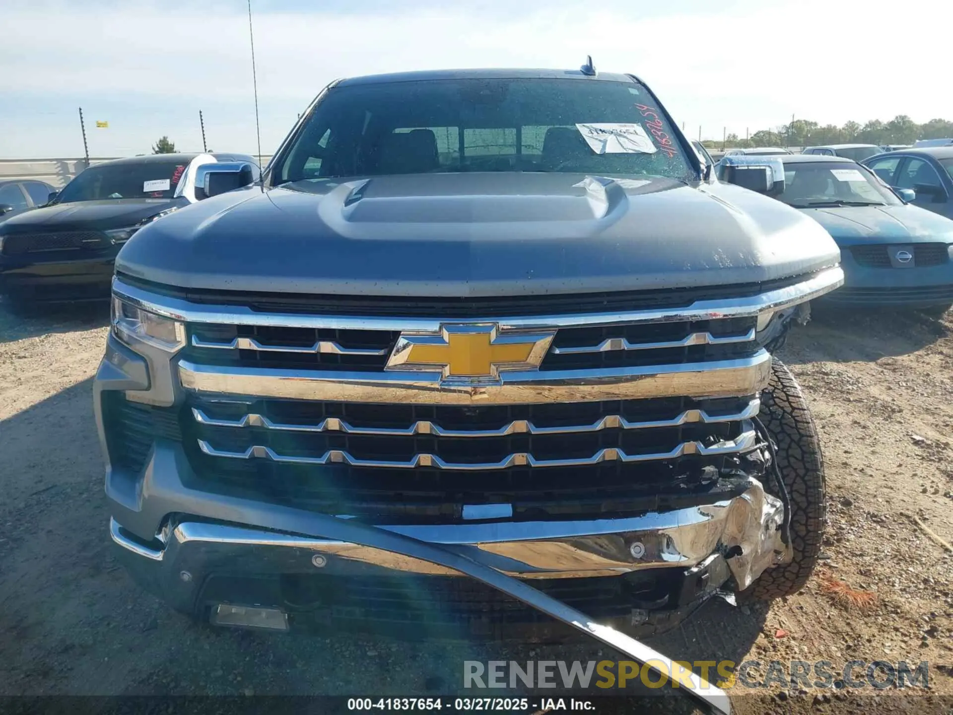 12 fotografías del automóvil dañado 1GCUDGE84RZ309881 CHEVROLET SILVERADO 1500 2024