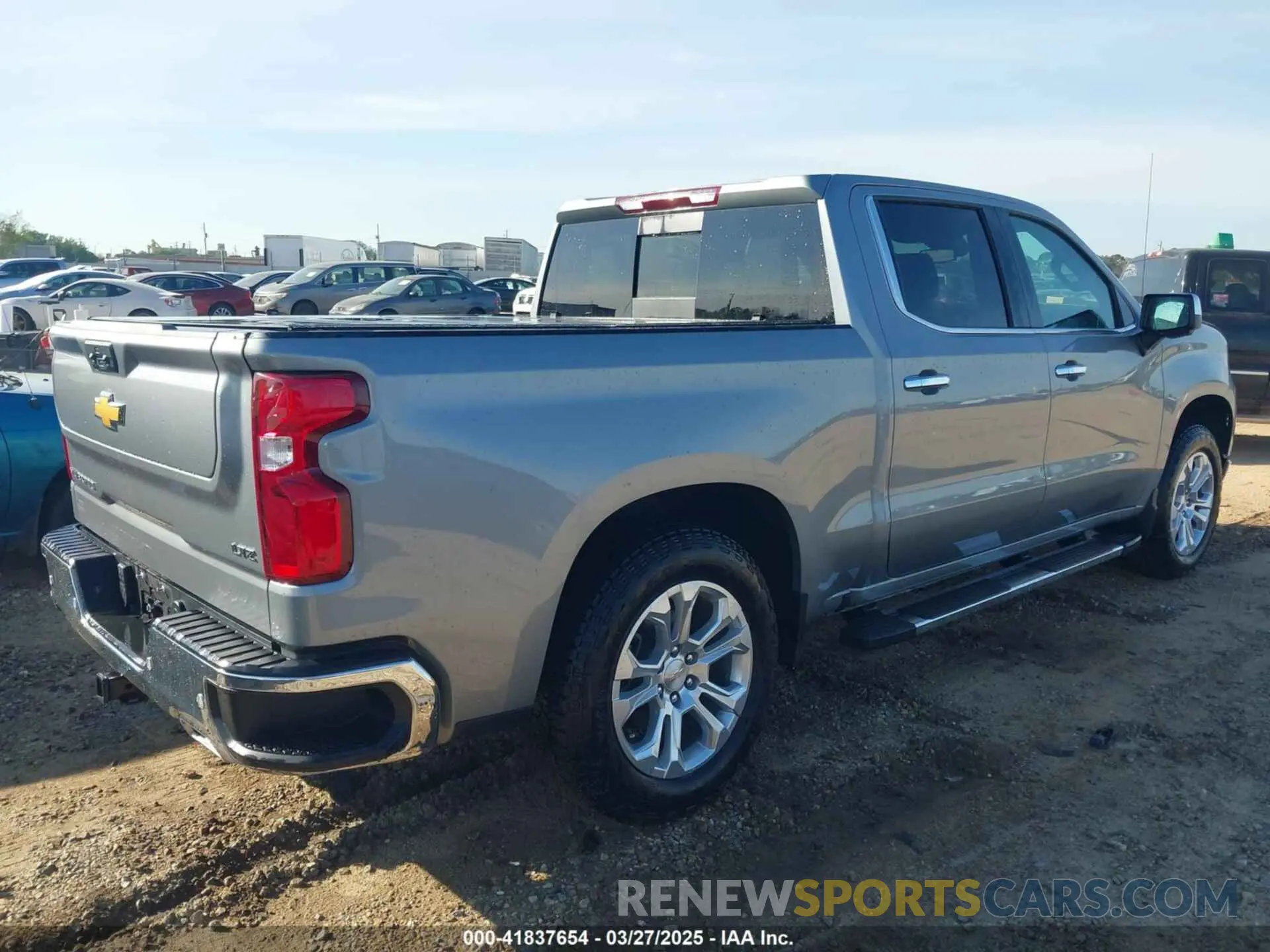 4 fotografías del automóvil dañado 1GCUDGE84RZ309881 CHEVROLET SILVERADO 1500 2024