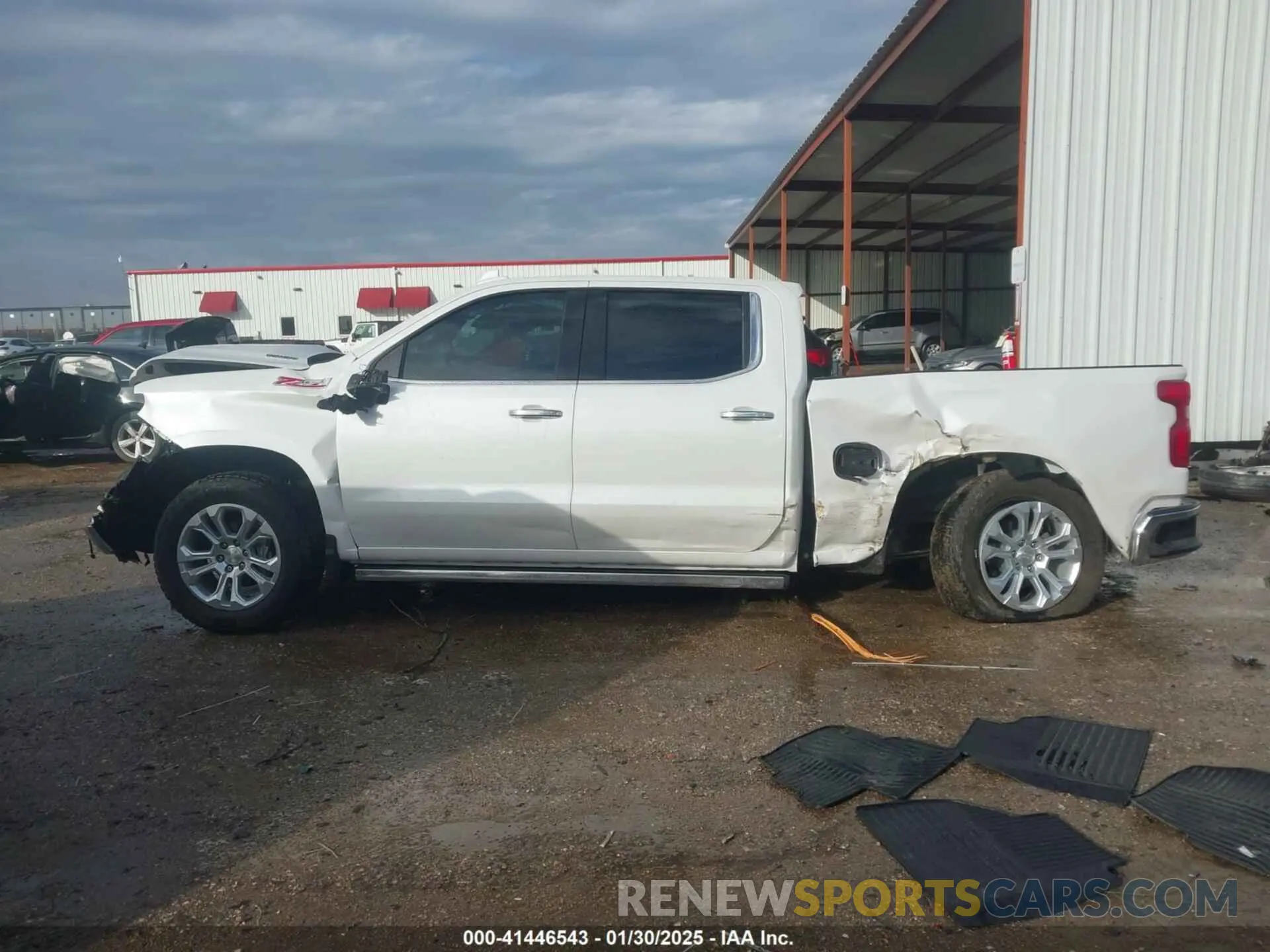 15 fotografías del automóvil dañado 1GCUDGE87RZ307770 CHEVROLET SILVERADO 1500 2024