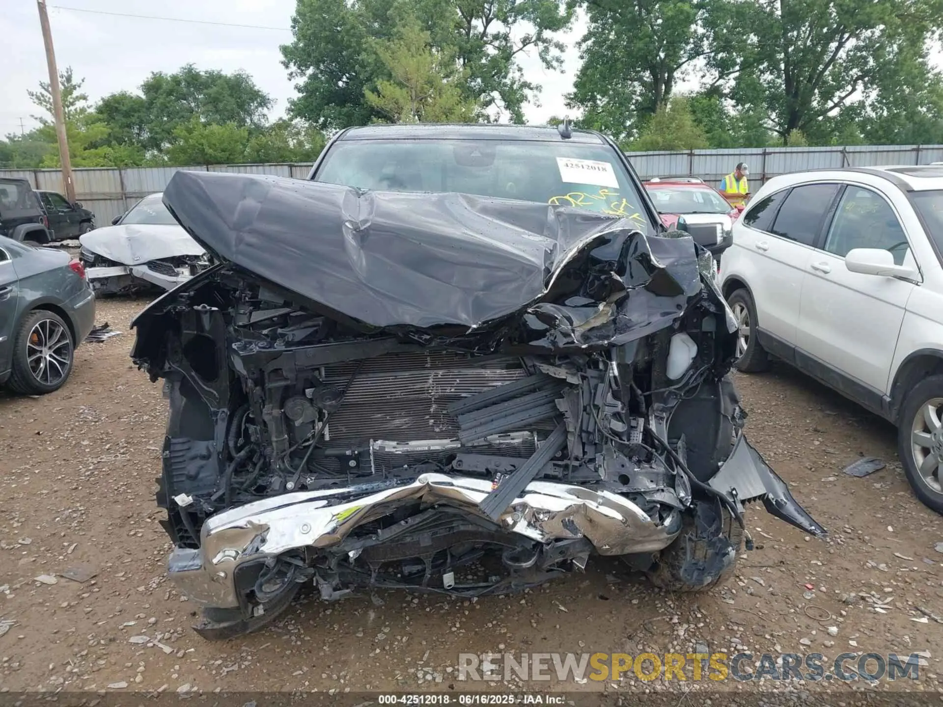 12 fotografías del automóvil dañado 1GCUDGE87RZ337013 CHEVROLET SILVERADO 1500 2024