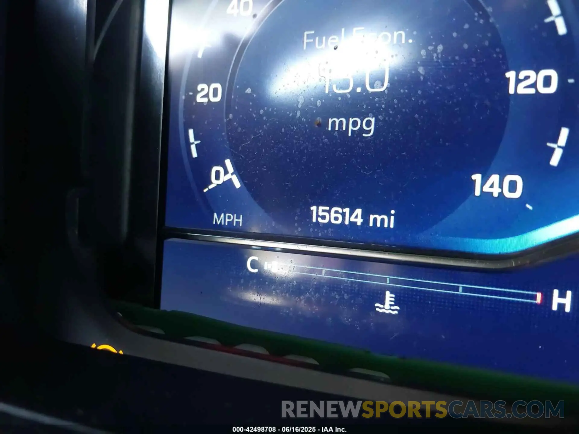 15 fotografías del automóvil dañado 1GCUDGED0RZ344639 CHEVROLET SILVERADO 1500 2024