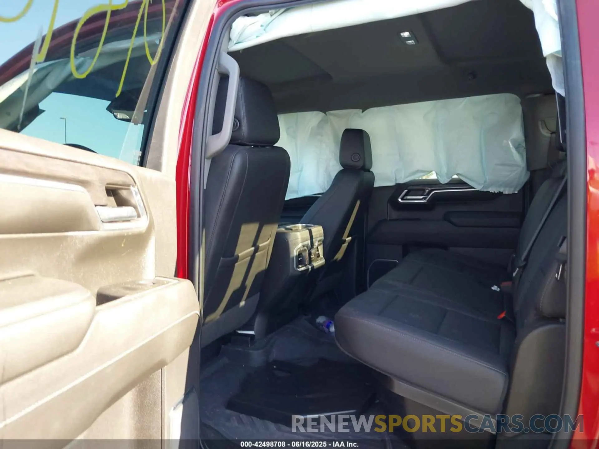 8 fotografías del automóvil dañado 1GCUDGED0RZ344639 CHEVROLET SILVERADO 1500 2024