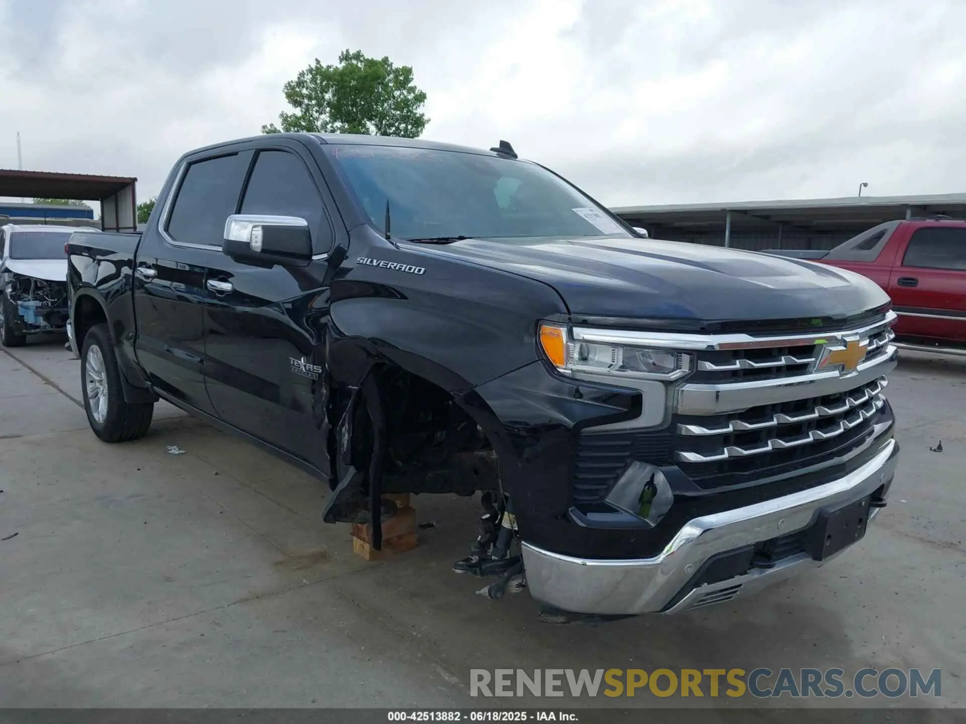 1 fotografías del automóvil dañado 1GCUDGED6RZ188753 CHEVROLET SILVERADO 1500 2024