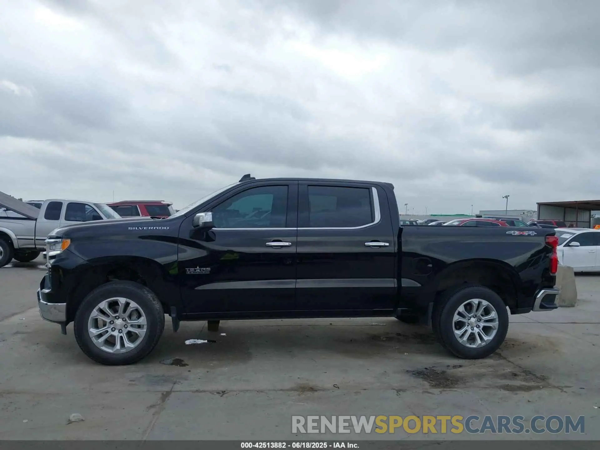 15 fotografías del automóvil dañado 1GCUDGED6RZ188753 CHEVROLET SILVERADO 1500 2024