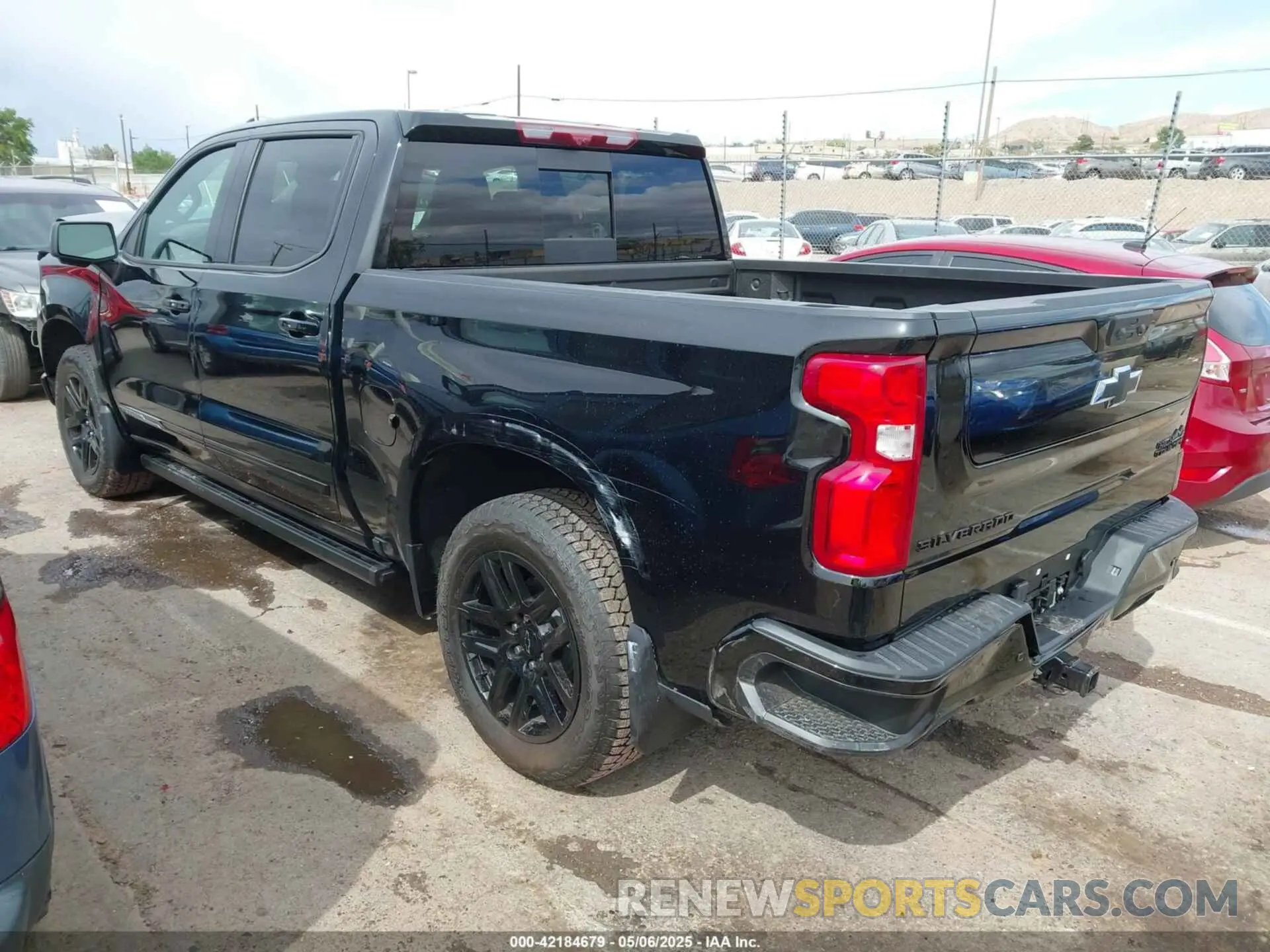 3 fotografías del automóvil dañado 1GCUDJE81RZ311617 CHEVROLET SILVERADO 1500 2024