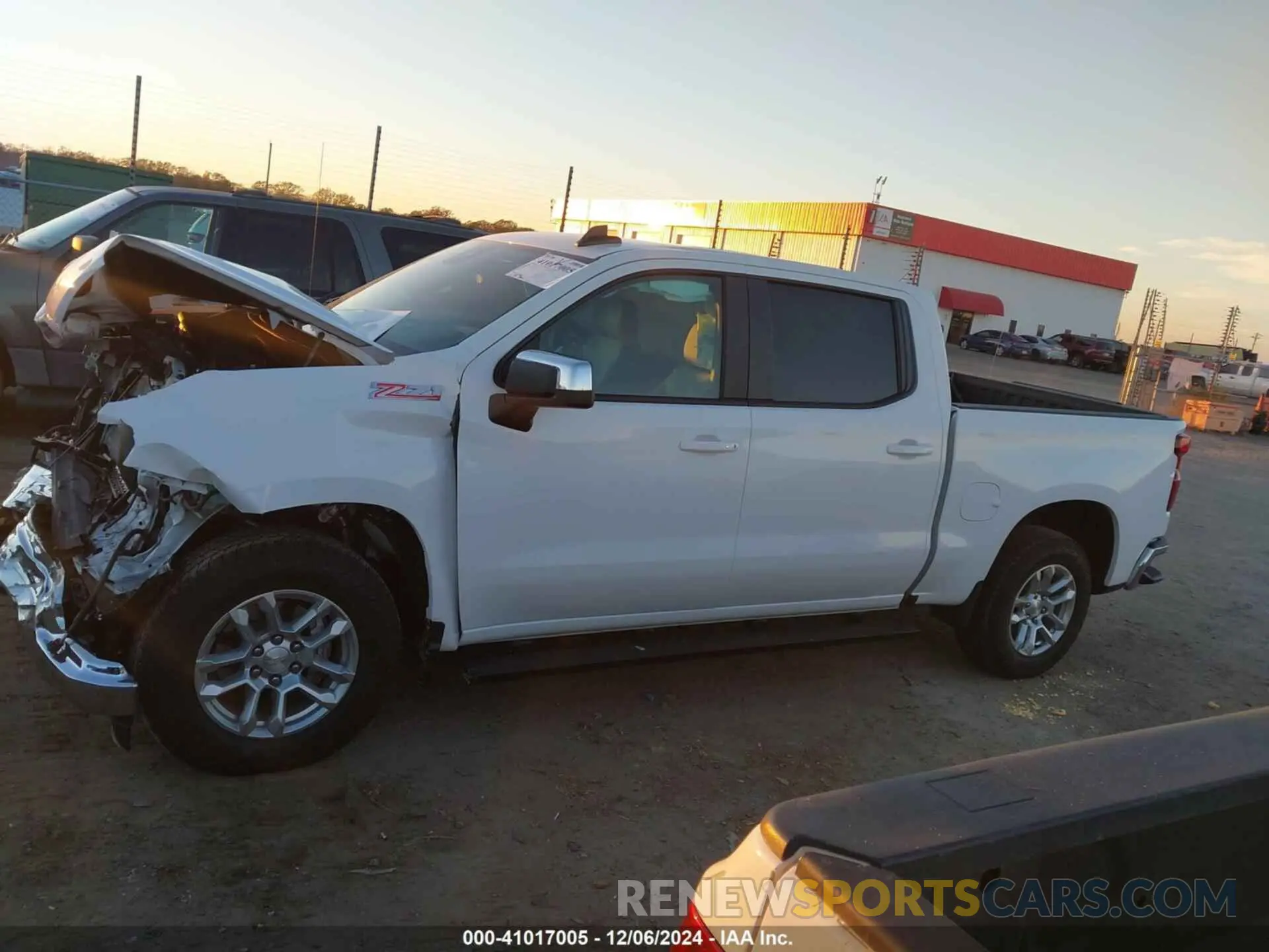 14 fotografías del automóvil dañado 2GCUDDED2R1129271 CHEVROLET SILVERADO 1500 2024