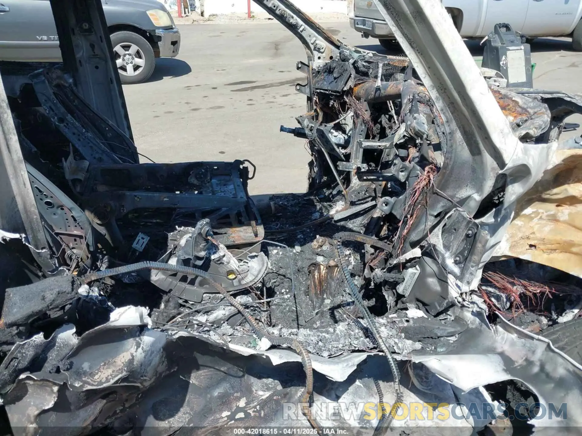 5 fotografías del automóvil dañado 2GCUDDEDXR1135111 CHEVROLET SILVERADO 1500 2024
