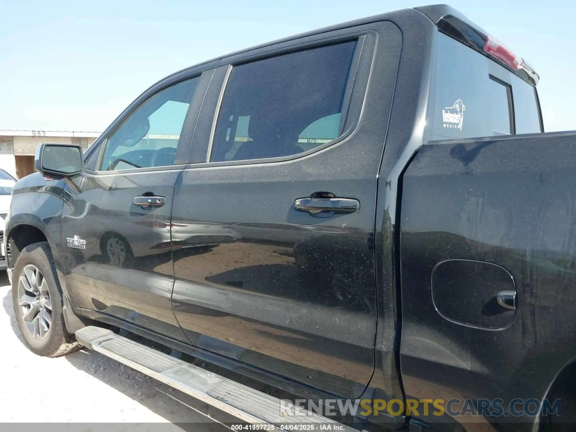 13 fotografías del automóvil dañado 2GCUDDEDXR1255247 CHEVROLET SILVERADO 1500 2024