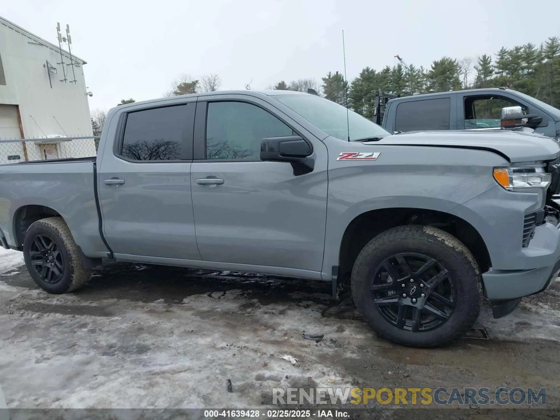 13 fotografías del automóvil dañado 2GCUDEED0R1270233 CHEVROLET SILVERADO 1500 2024