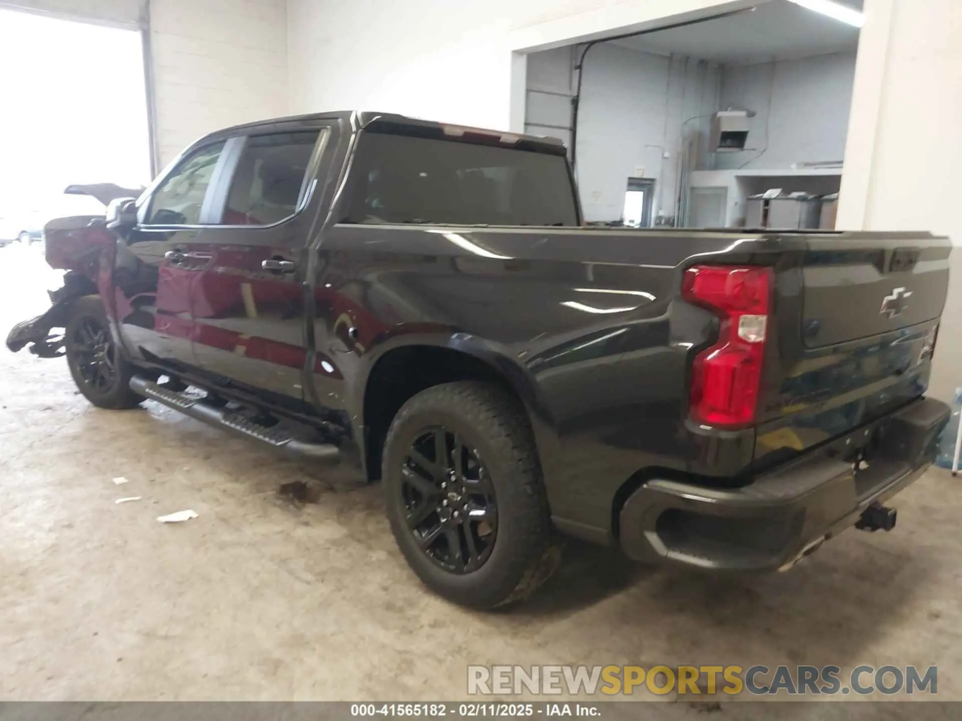 3 fotografías del automóvil dañado 2GCUDEED6R1134124 CHEVROLET SILVERADO 1500 2024