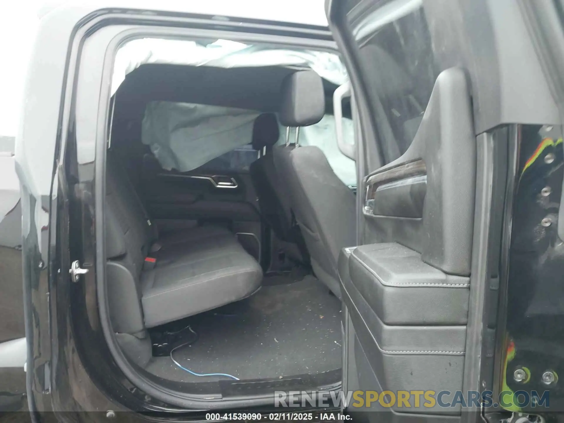8 fotografías del automóvil dañado 2GCUDEED8R1173555 CHEVROLET SILVERADO 1500 2024
