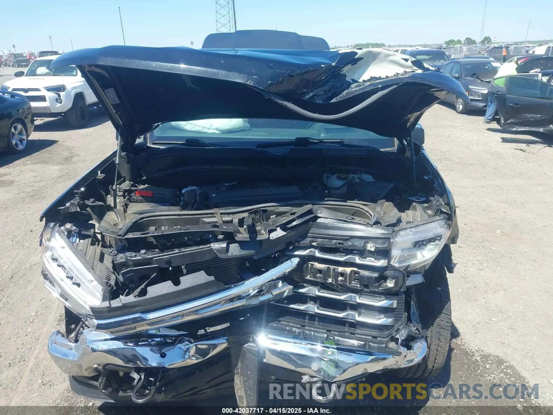 10 fotografías del automóvil dañado 2GCUDGED7R1152966 CHEVROLET SILVERADO 1500 2024