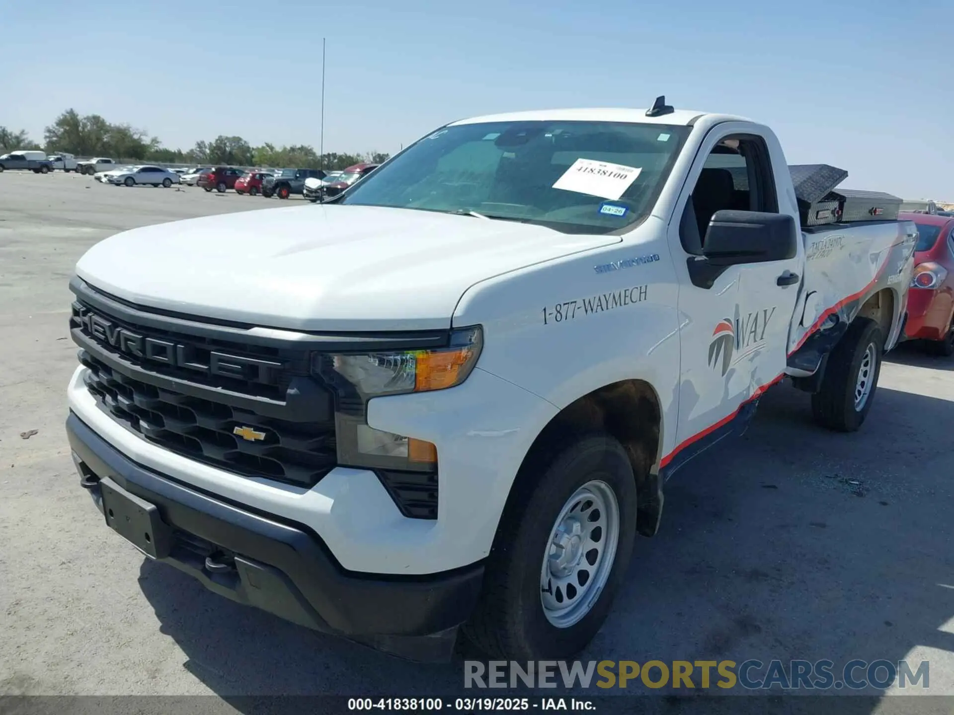 2 fotografías del automóvil dañado 3GCNAAEKXRG323886 CHEVROLET SILVERADO 1500 2024