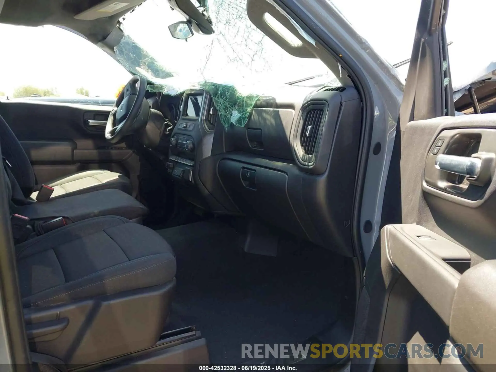 5 fotografías del automóvil dañado 3GCUDCE84RG444948 CHEVROLET SILVERADO 1500 2024