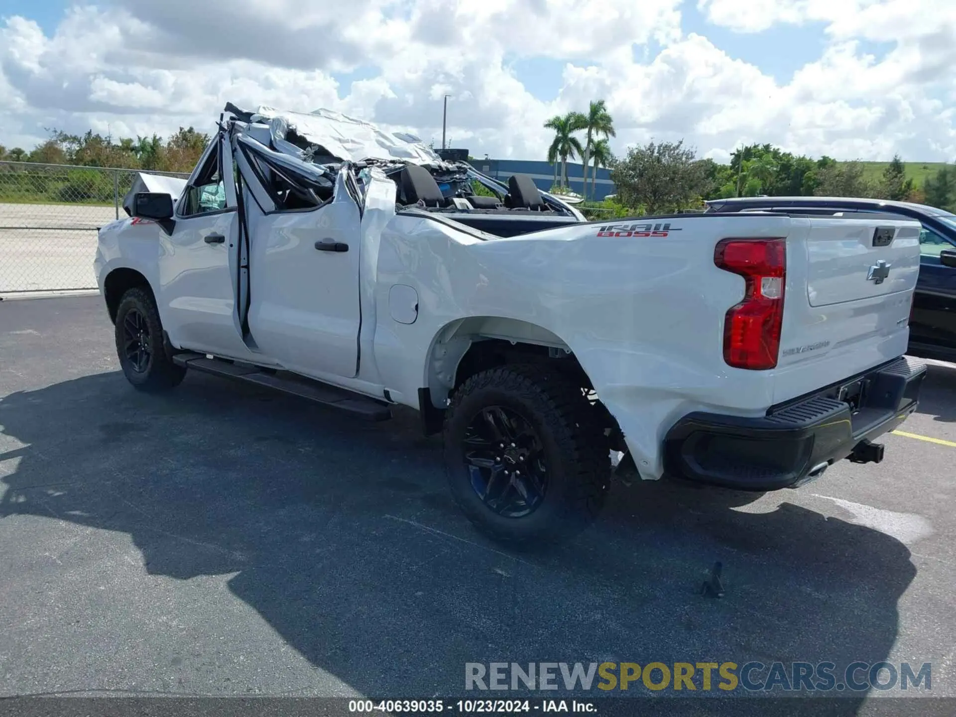 3 fotografías del automóvil dañado 3GCUDCED6RG354939 CHEVROLET SILVERADO 1500 2024