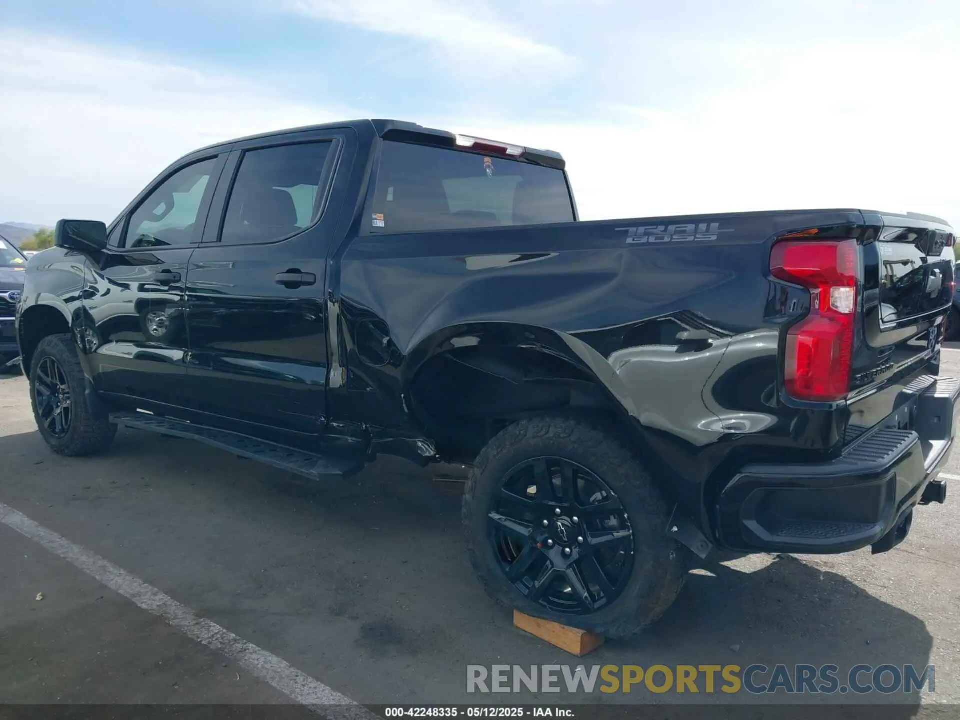 6 fotografías del automóvil dañado 3GCUDCED9RG366664 CHEVROLET SILVERADO 1500 2024
