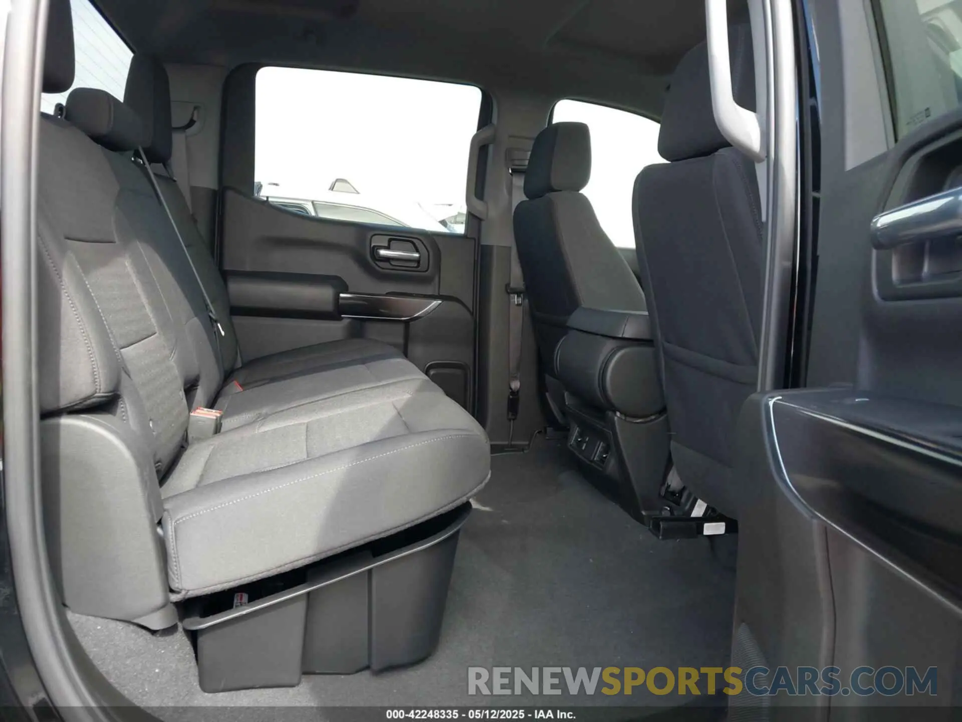 8 fotografías del automóvil dañado 3GCUDCED9RG366664 CHEVROLET SILVERADO 1500 2024