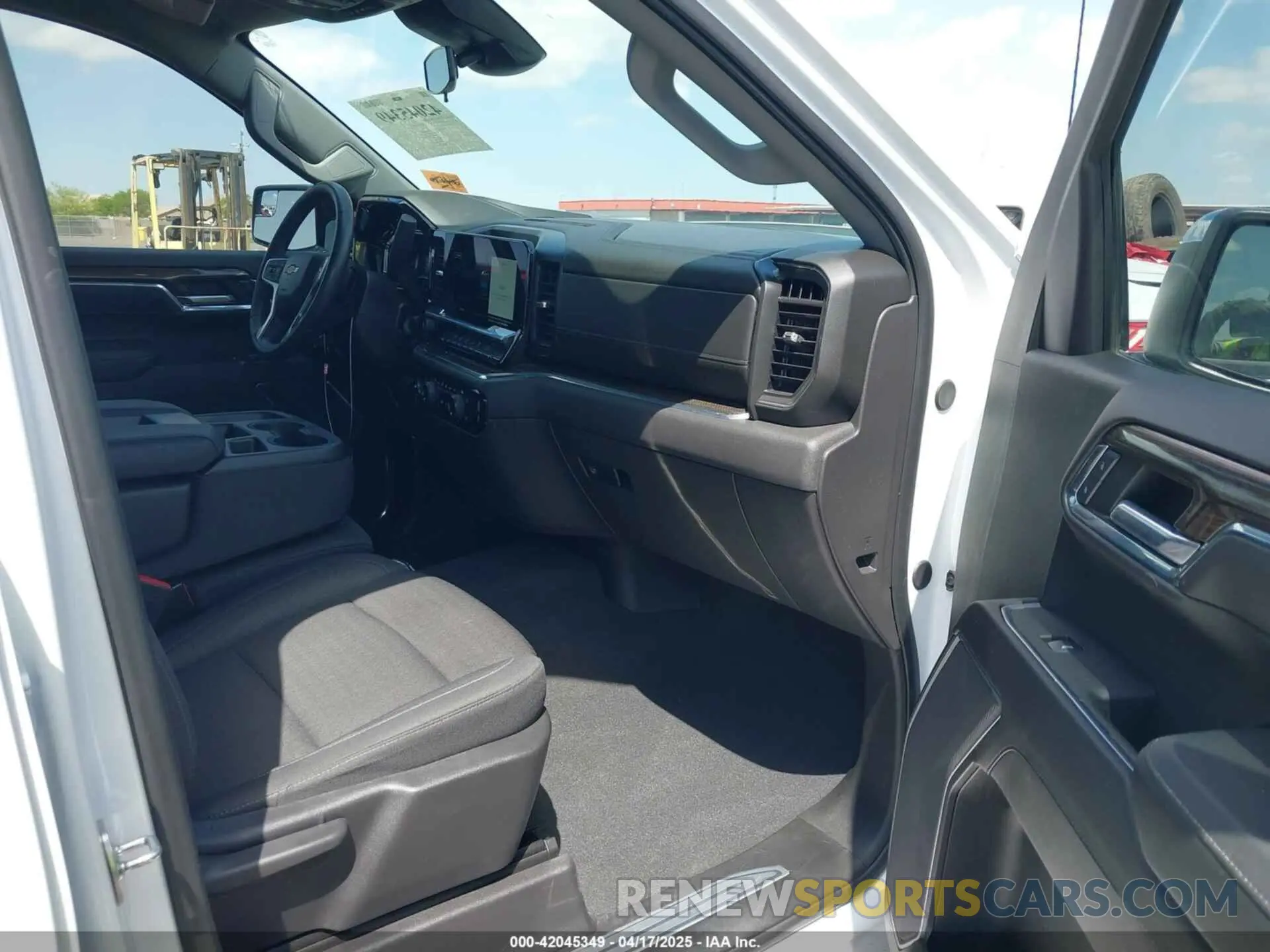 5 fotografías del automóvil dañado 3GCUDDE87RG234561 CHEVROLET SILVERADO 1500 2024