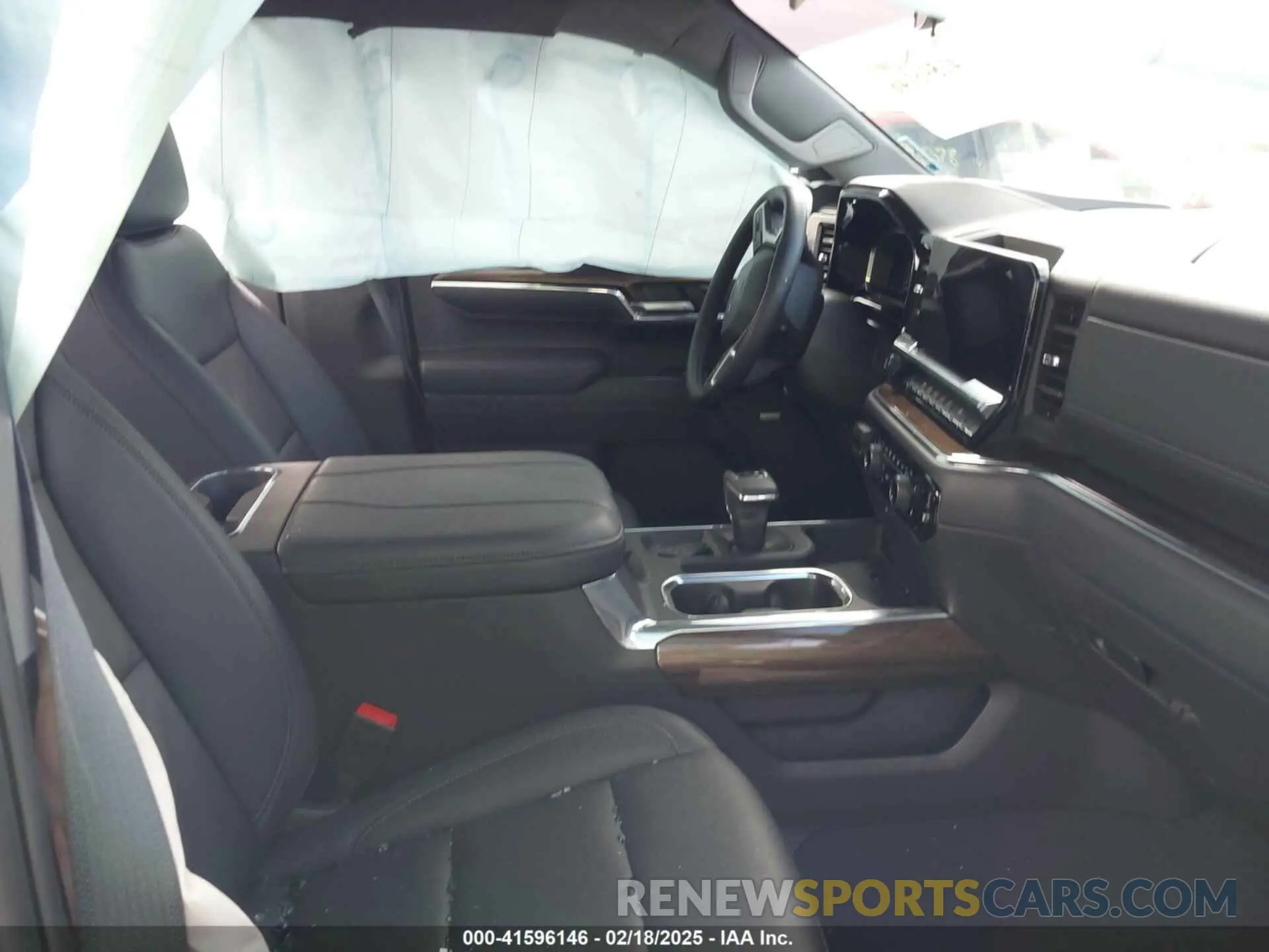 5 fotografías del automóvil dañado 3GCUDEED0RG203753 CHEVROLET SILVERADO 1500 2024