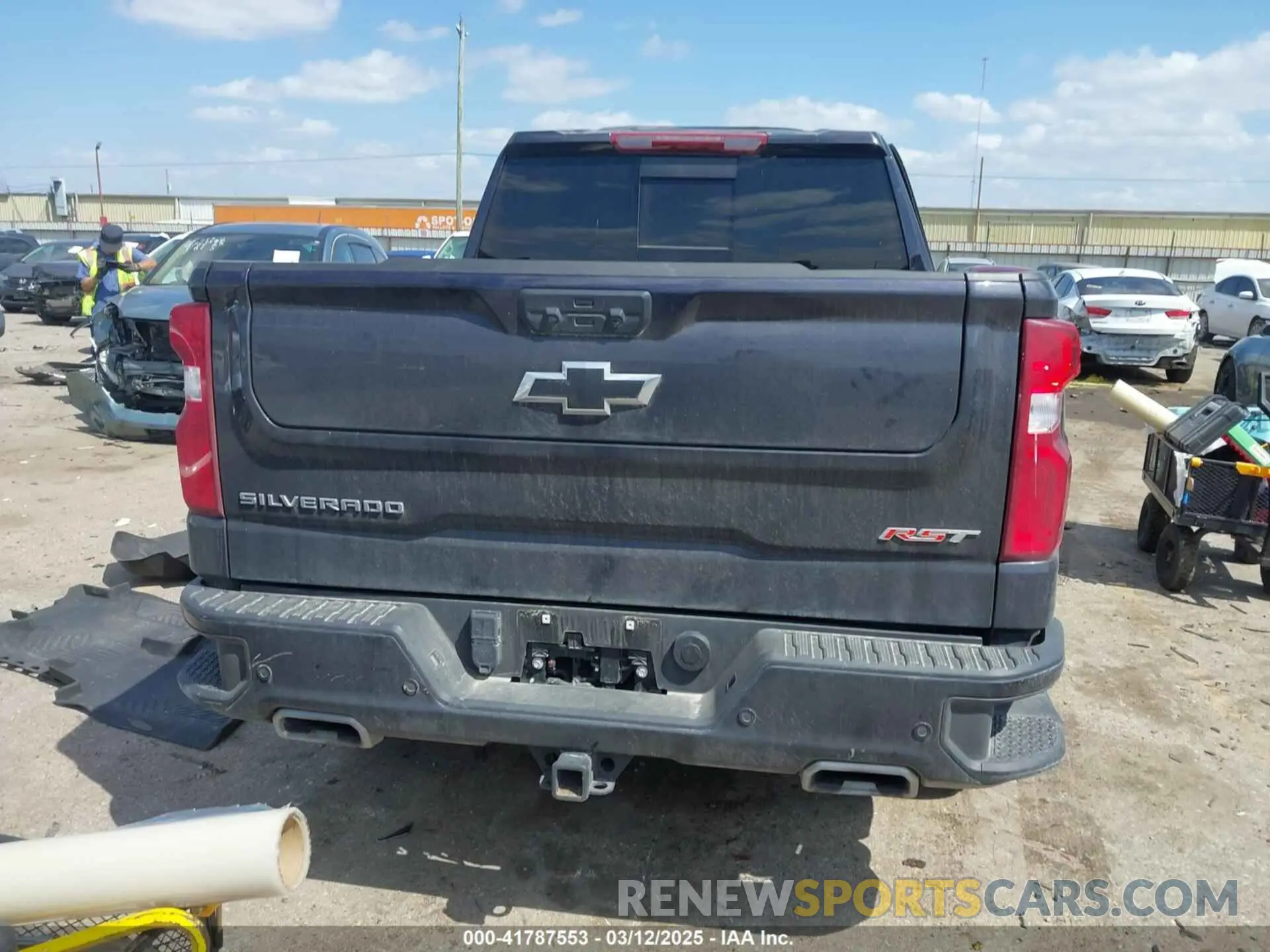 16 fotografías del automóvil dañado 3GCUDEED2RG382572 CHEVROLET SILVERADO 1500 2024