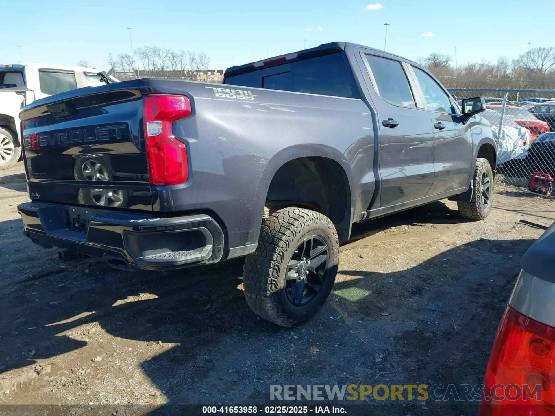 4 fotografías del automóvil dañado 3GCUDFED0RG306113 CHEVROLET SILVERADO 1500 2024