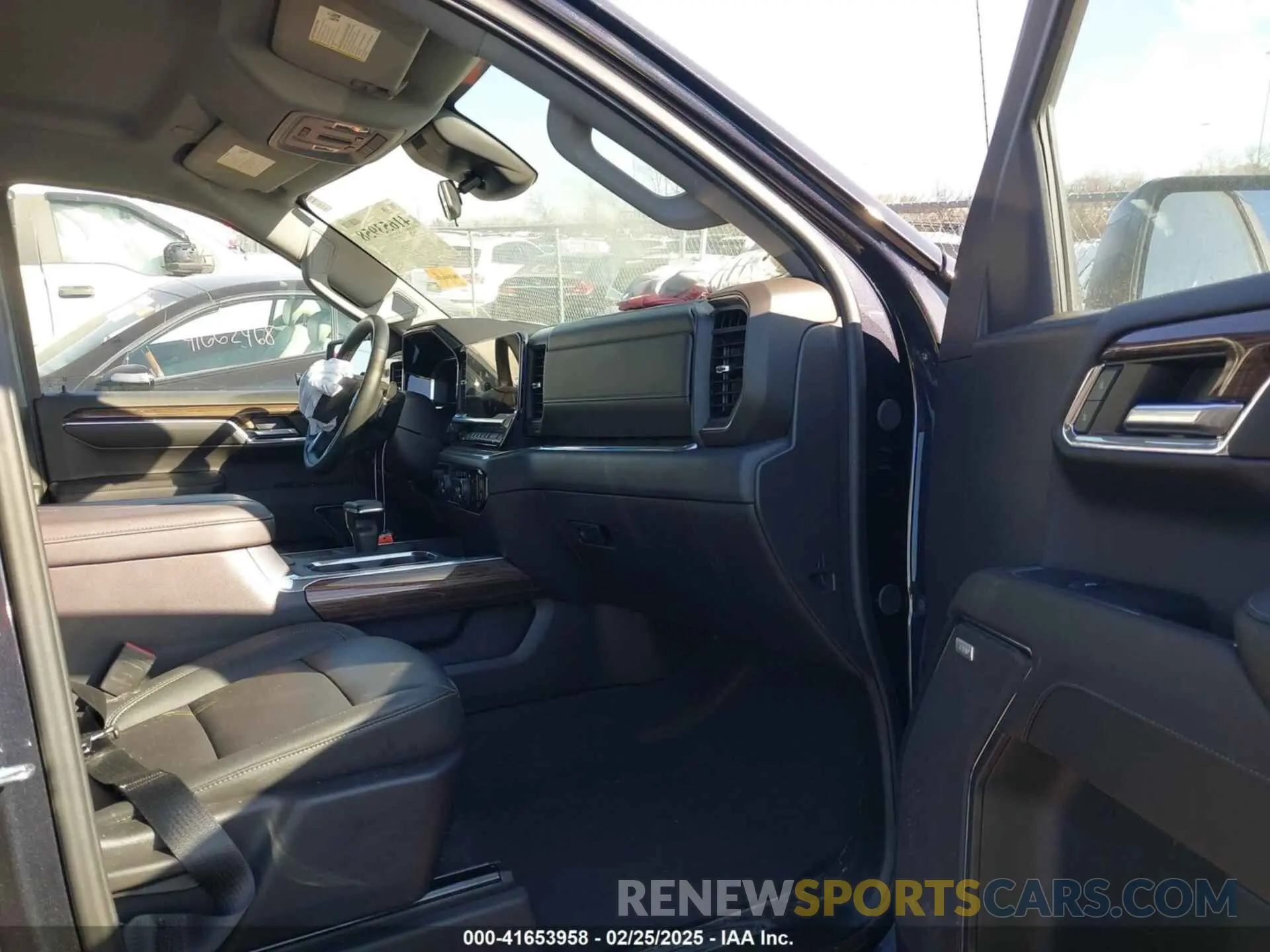 5 fotografías del automóvil dañado 3GCUDFED0RG306113 CHEVROLET SILVERADO 1500 2024