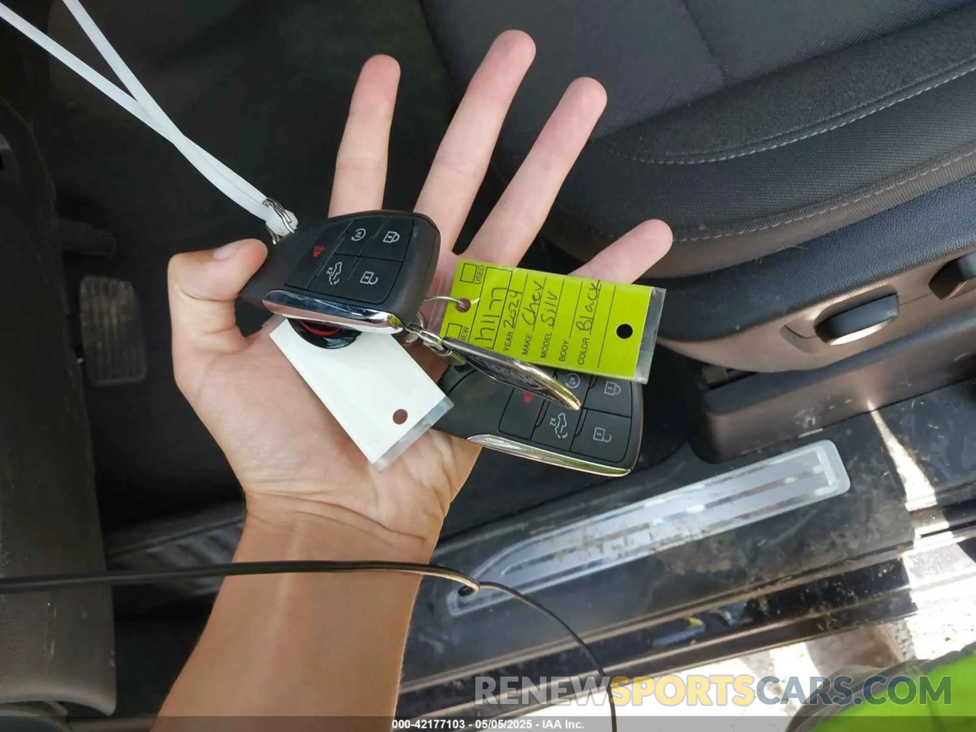 11 fotografías del automóvil dañado 3GCUDFED2RG360240 CHEVROLET SILVERADO 1500 2024
