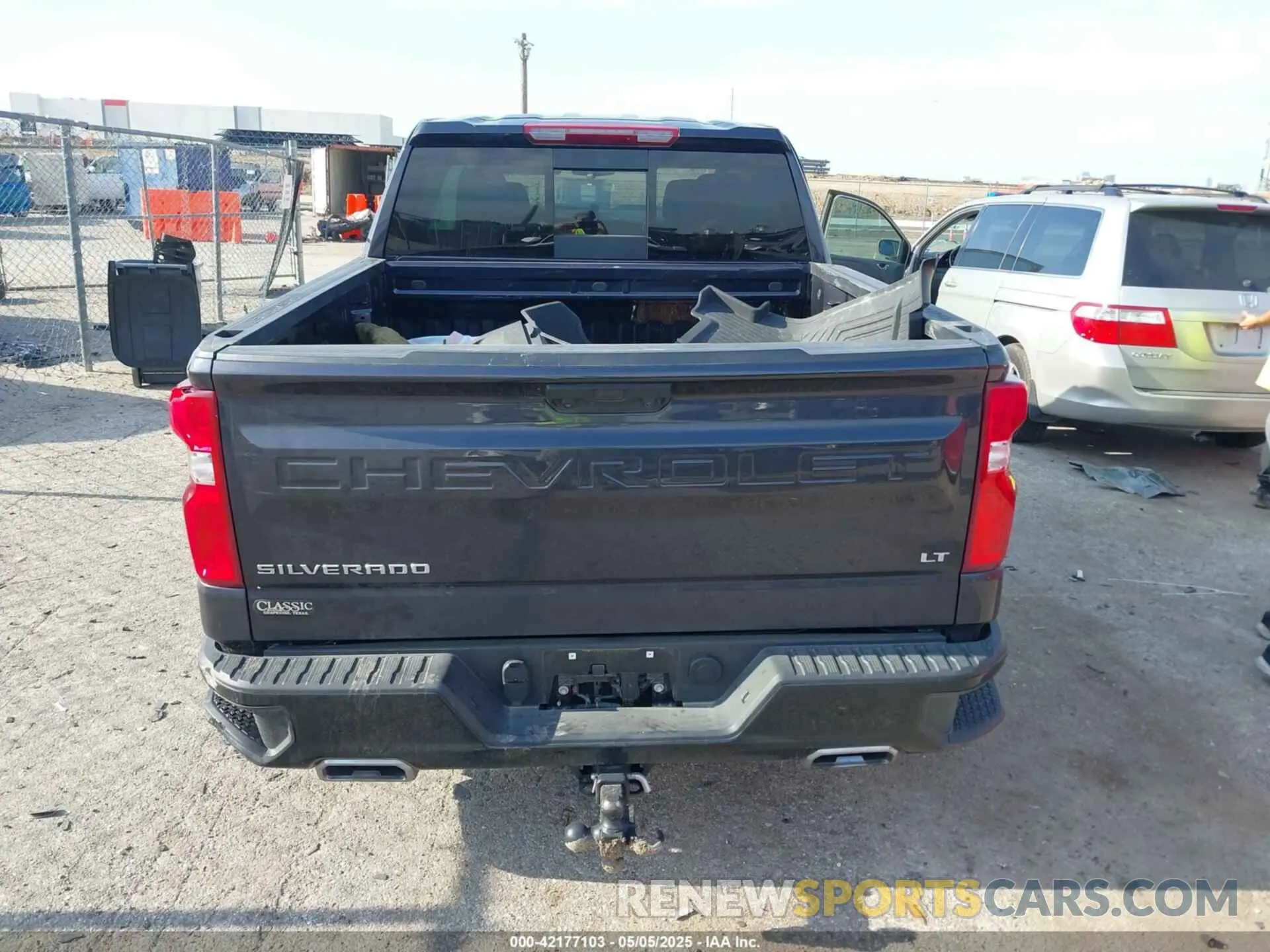 17 fotografías del automóvil dañado 3GCUDFED2RG360240 CHEVROLET SILVERADO 1500 2024