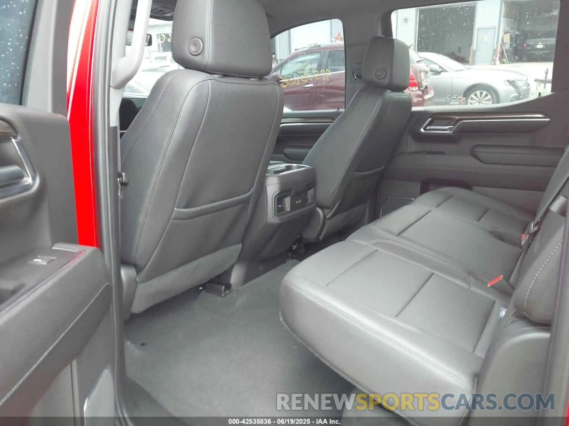 8 fotografías del automóvil dañado 3GCUDFED3RG153209 CHEVROLET SILVERADO 1500 2024