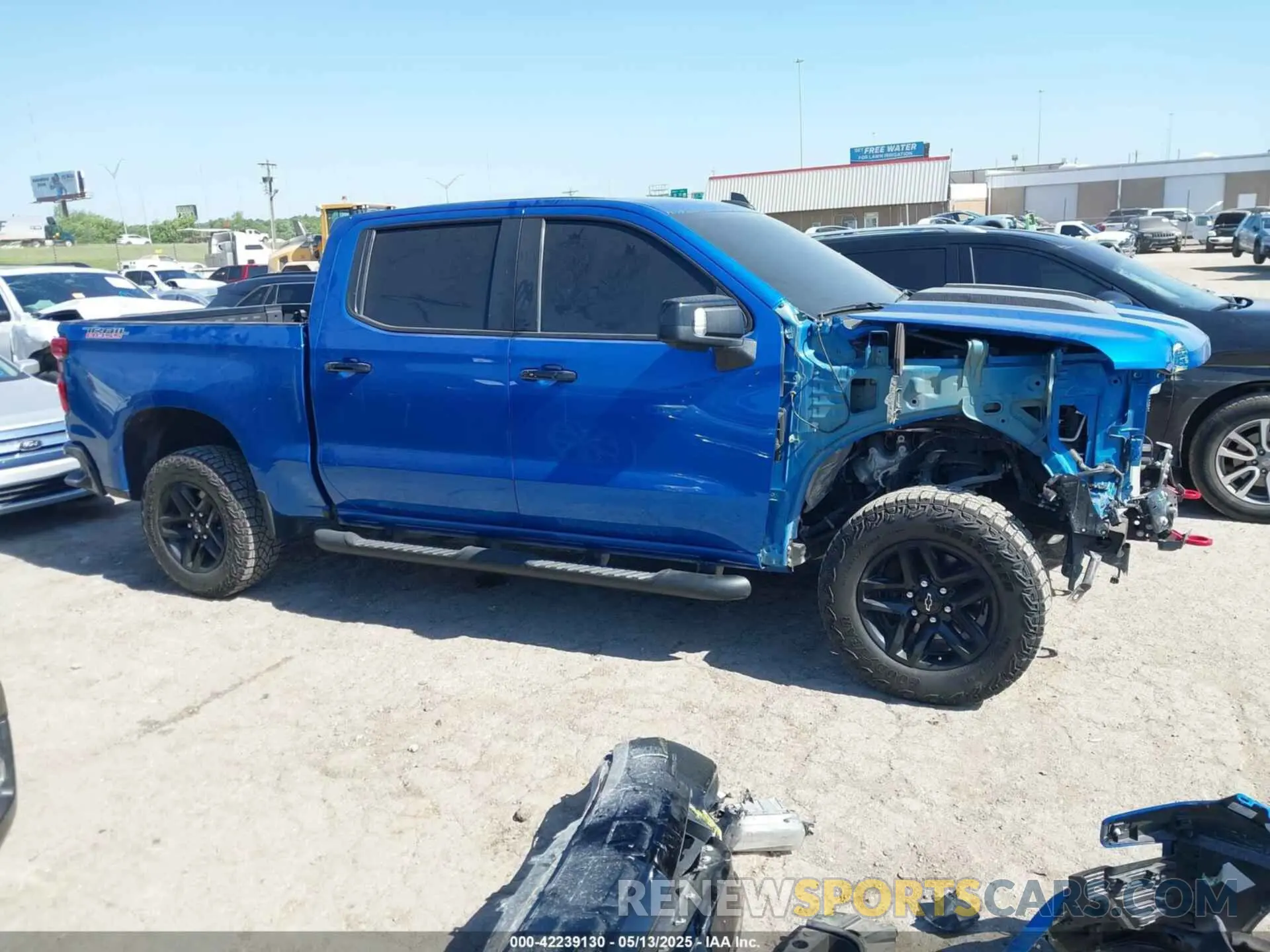 14 fotografías del automóvil dañado 3GCUDFED4RG208525 CHEVROLET SILVERADO 1500 2024