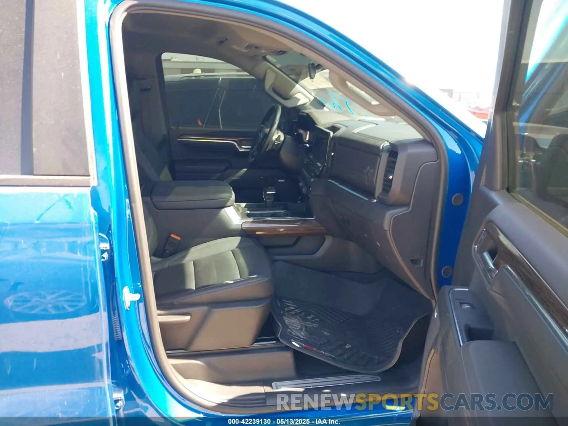 5 fotografías del automóvil dañado 3GCUDFED4RG208525 CHEVROLET SILVERADO 1500 2024