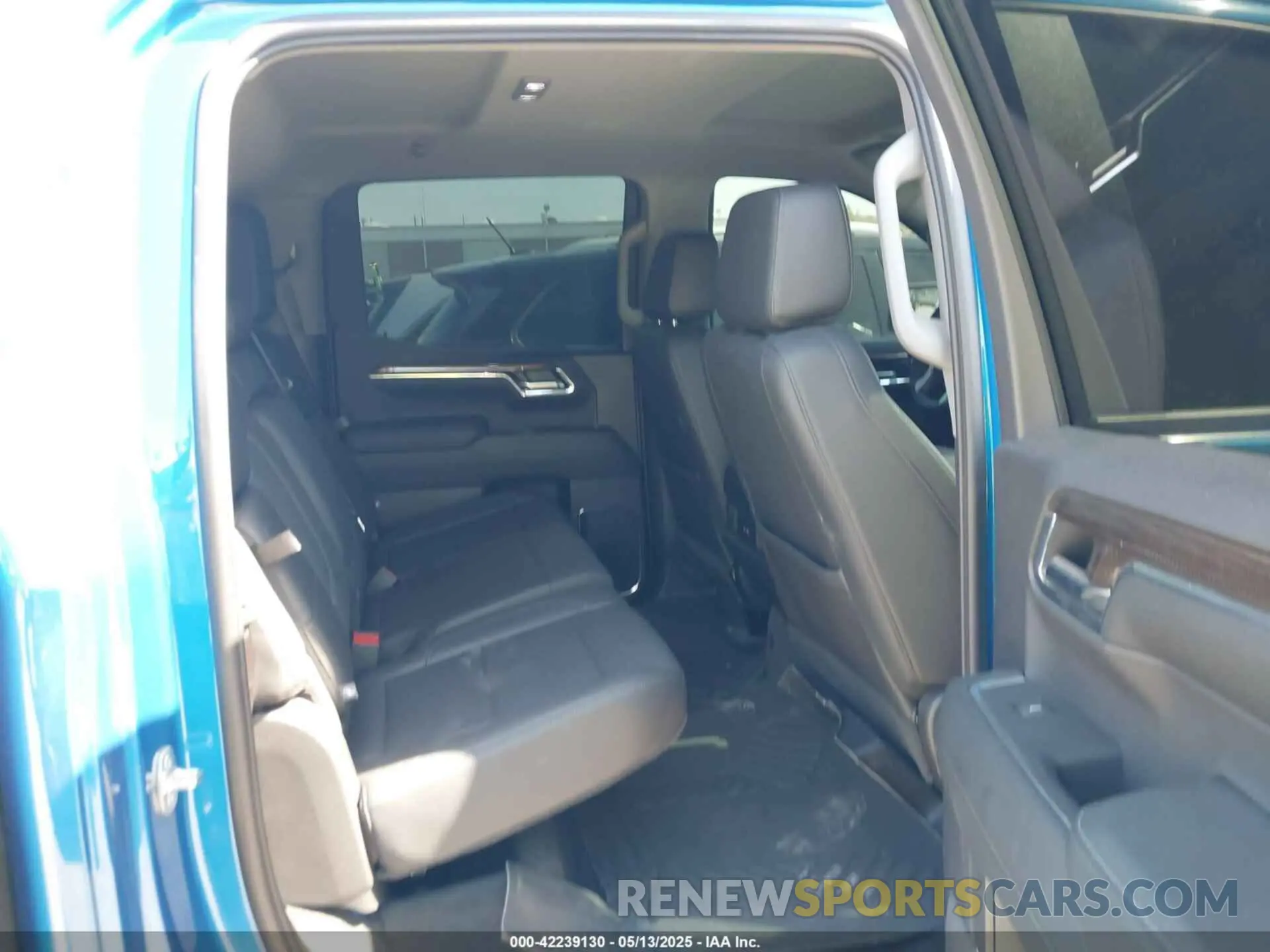 8 fotografías del automóvil dañado 3GCUDFED4RG208525 CHEVROLET SILVERADO 1500 2024