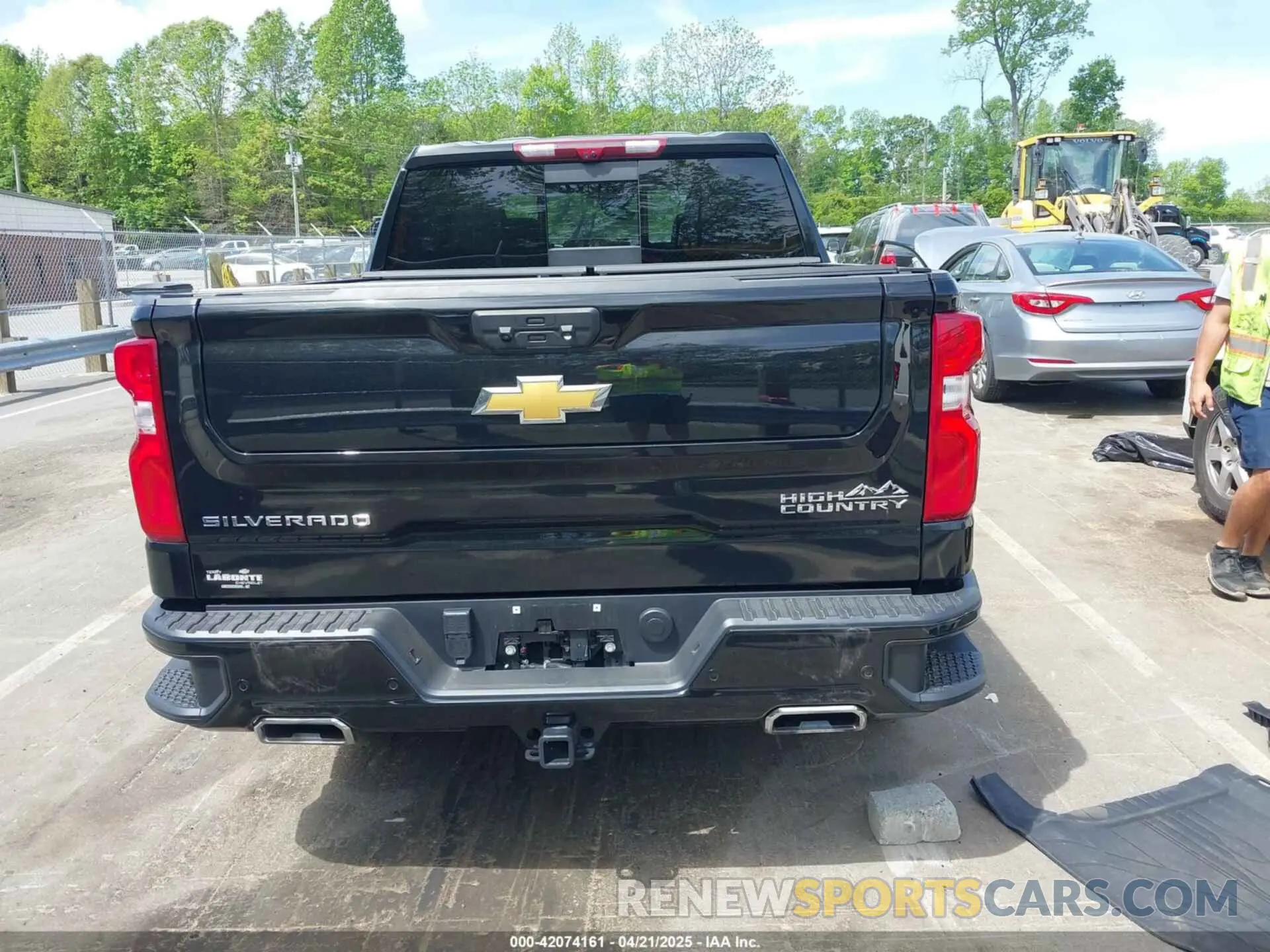 16 fotografías del automóvil dañado 3GCUDJEL9RG461091 CHEVROLET SILVERADO 1500 2024