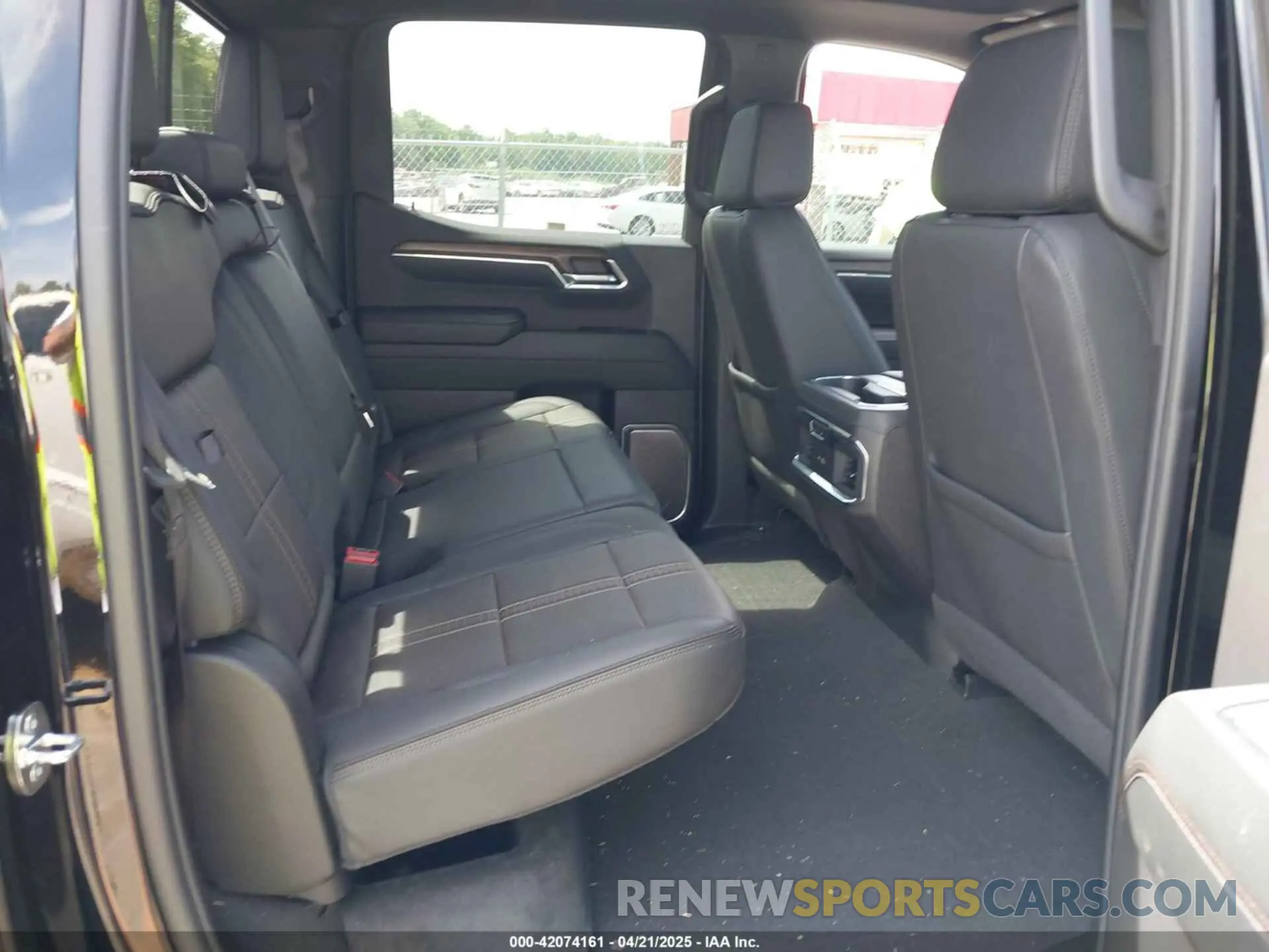 8 fotografías del automóvil dañado 3GCUDJEL9RG461091 CHEVROLET SILVERADO 1500 2024